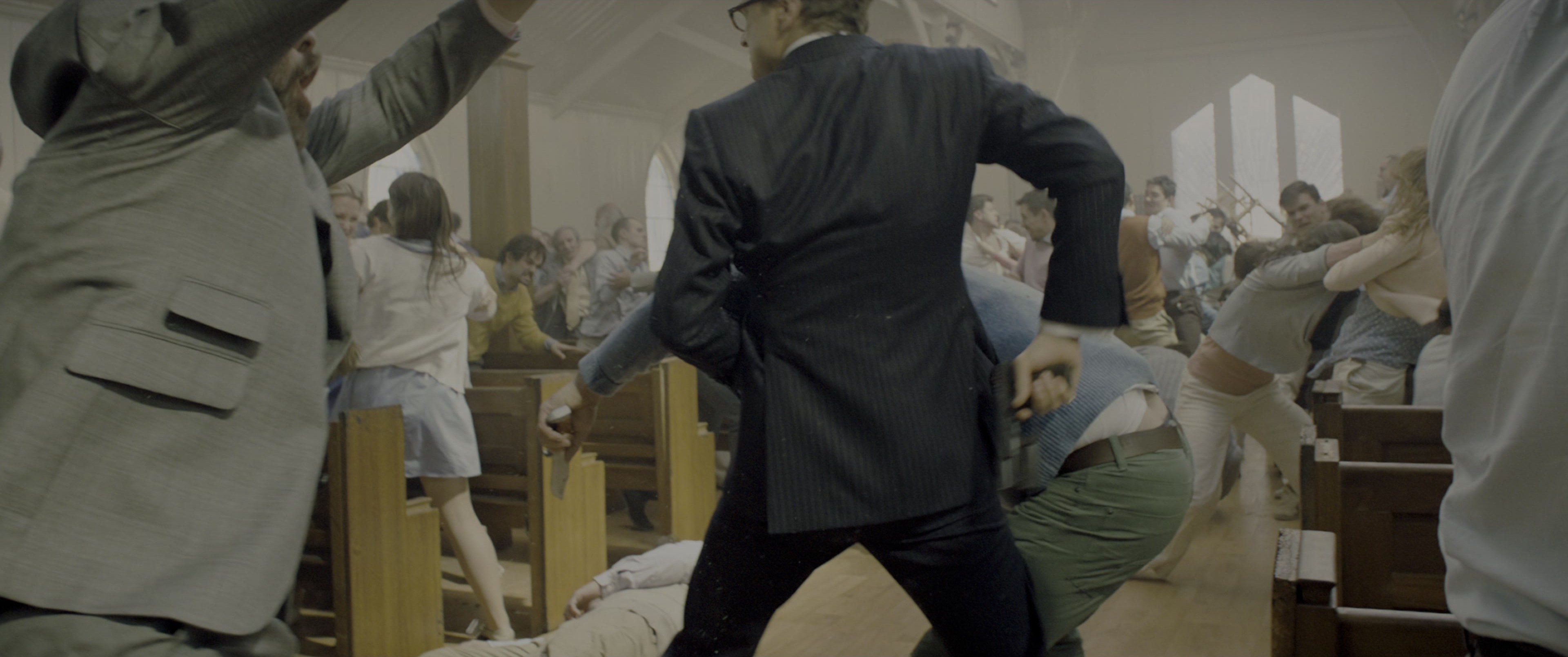 Kingsman: The Secret Service (2015), wide, 2.39:1 — film still