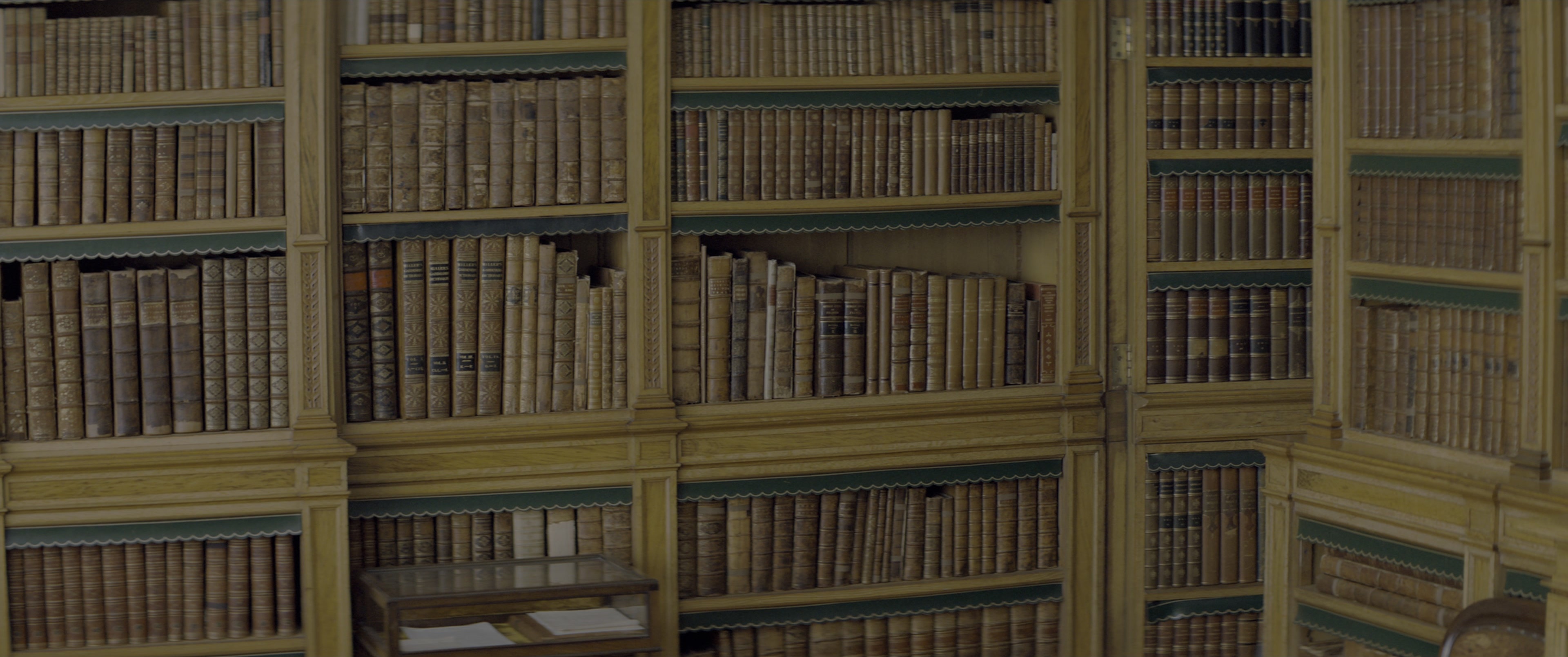 Kingsman: The Secret Service (2015), wide, 2.39:1 — film still