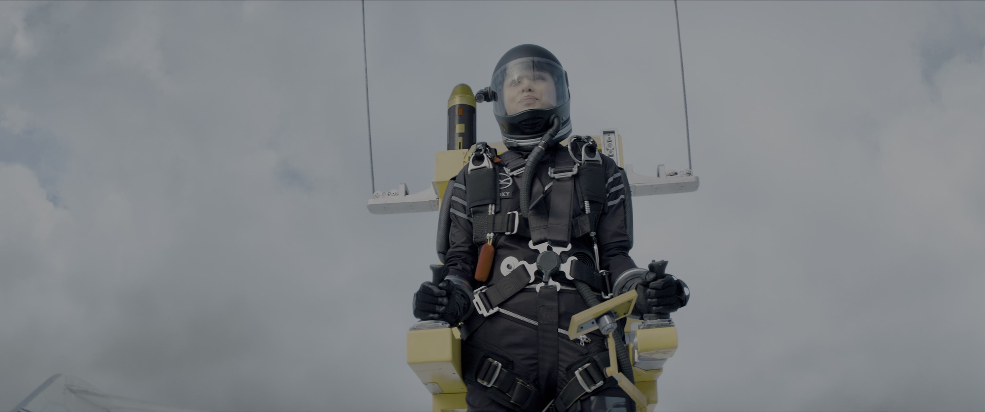 Kingsman: The Secret Service (2015), wide, 2.39:1 — film still