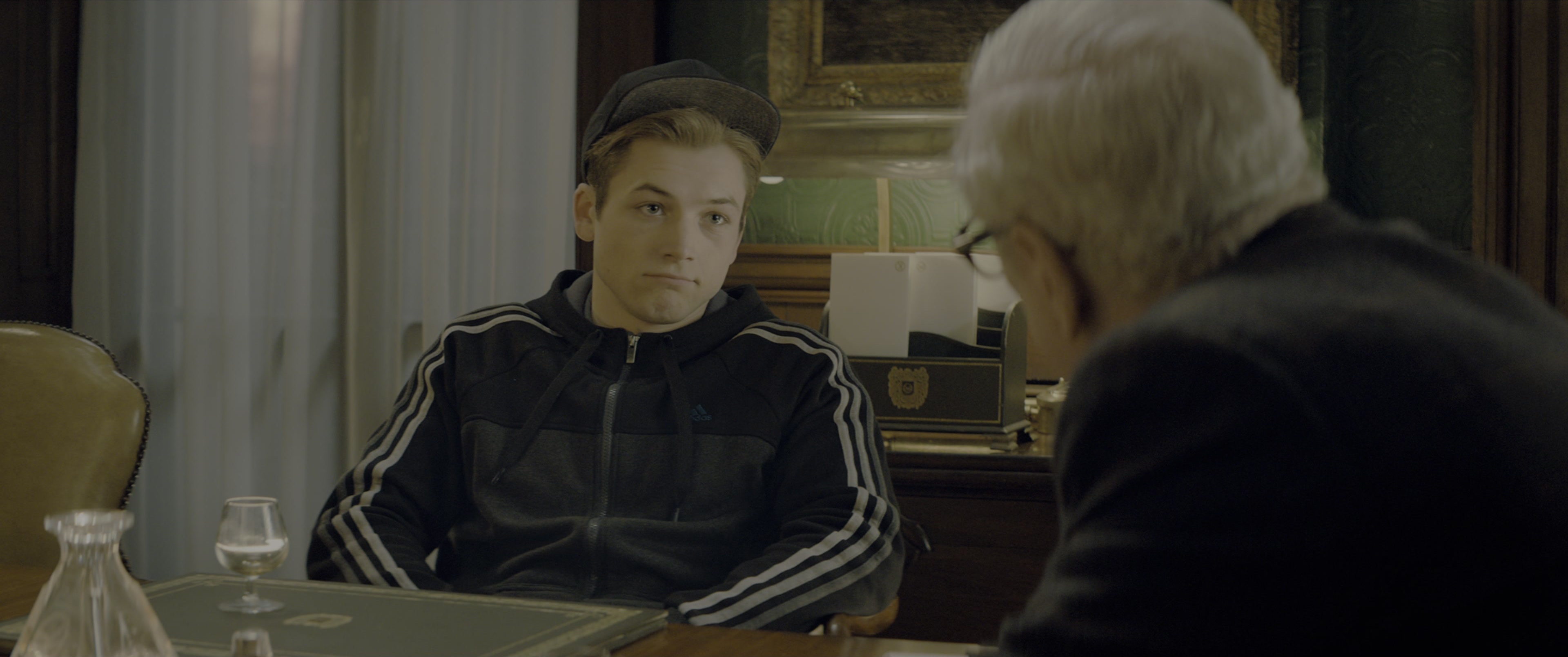Kingsman: The Secret Service (2015), wide, 2.39:1 — film still