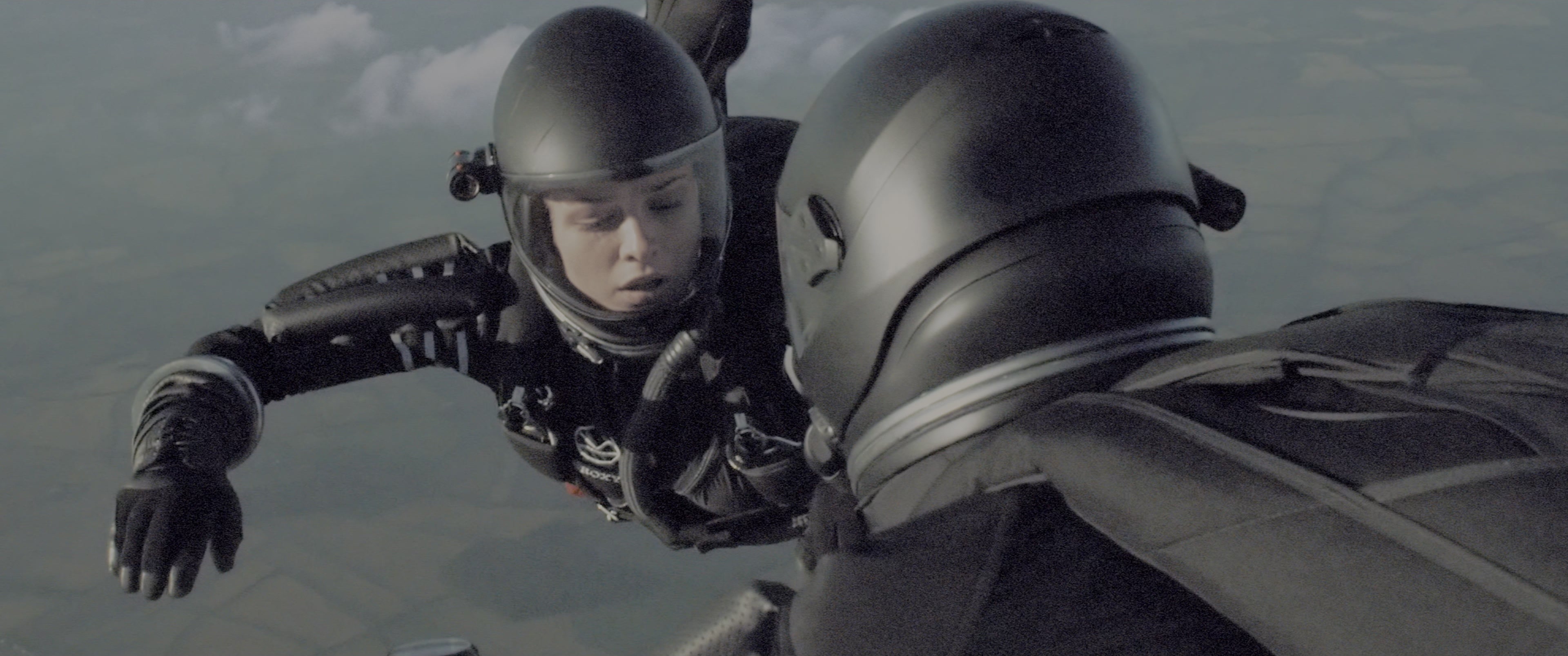 Kingsman: The Secret Service (2015), wide, 2.39:1 — film still