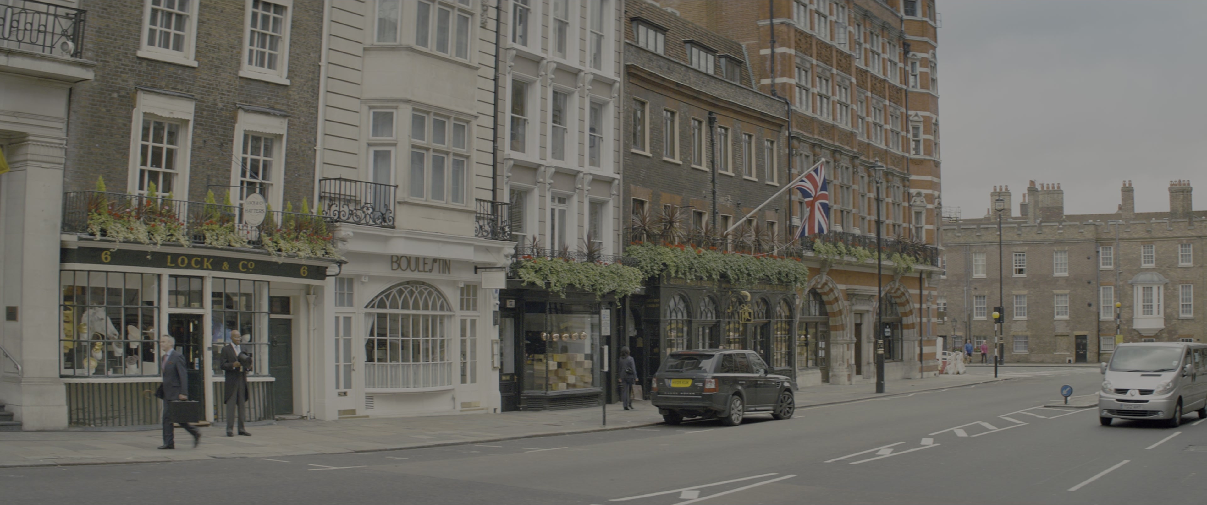 Kingsman: The Secret Service (2015), wide, 2.39:1 — film still