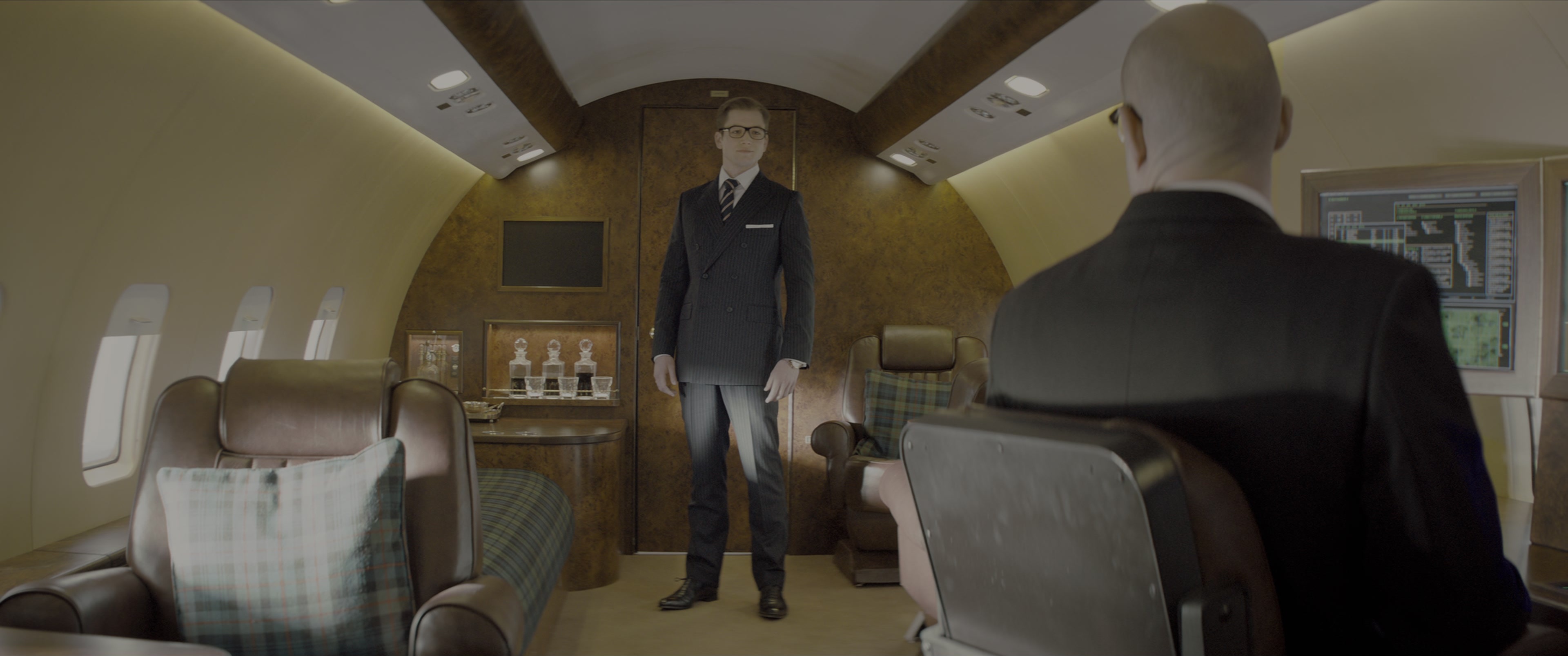 Kingsman: The Secret Service (2015), wide, 2.39:1 — film still