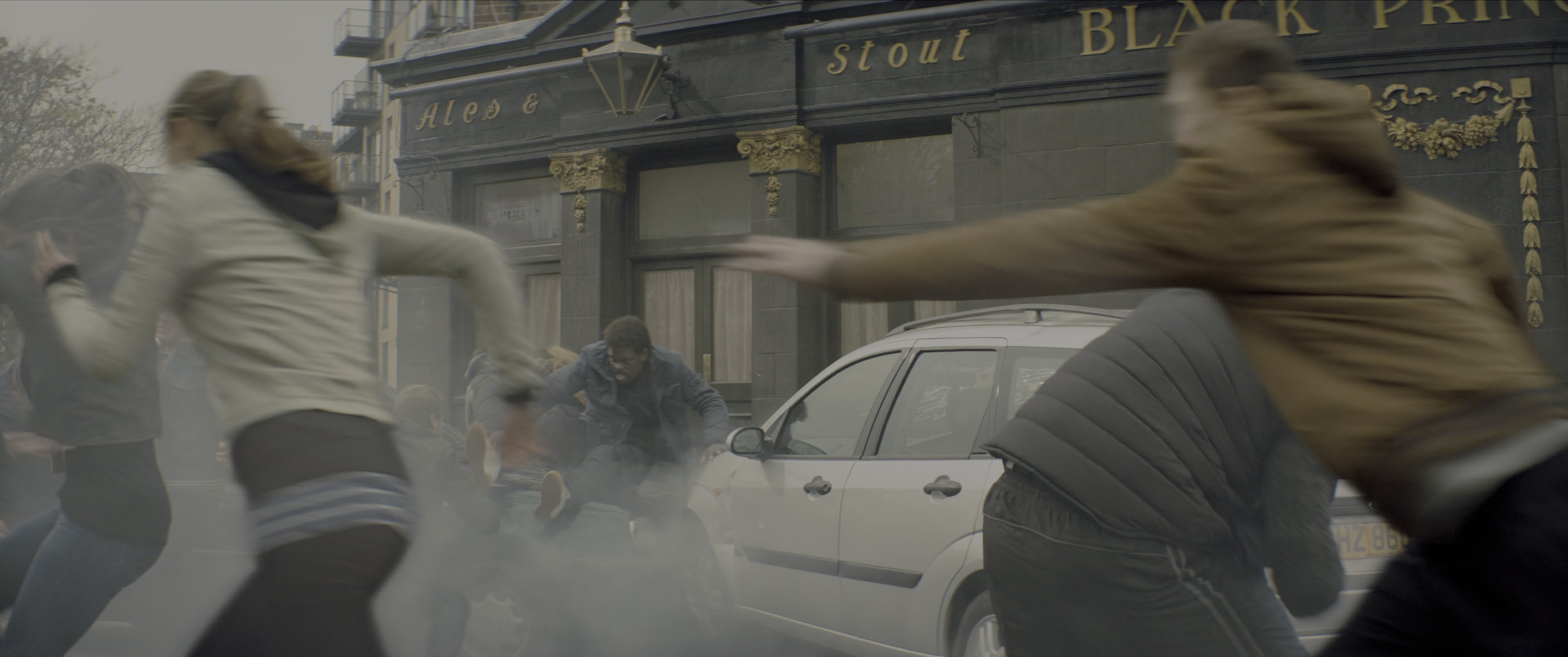 Kingsman: The Secret Service (2015), wide, 2.39:1 — film still