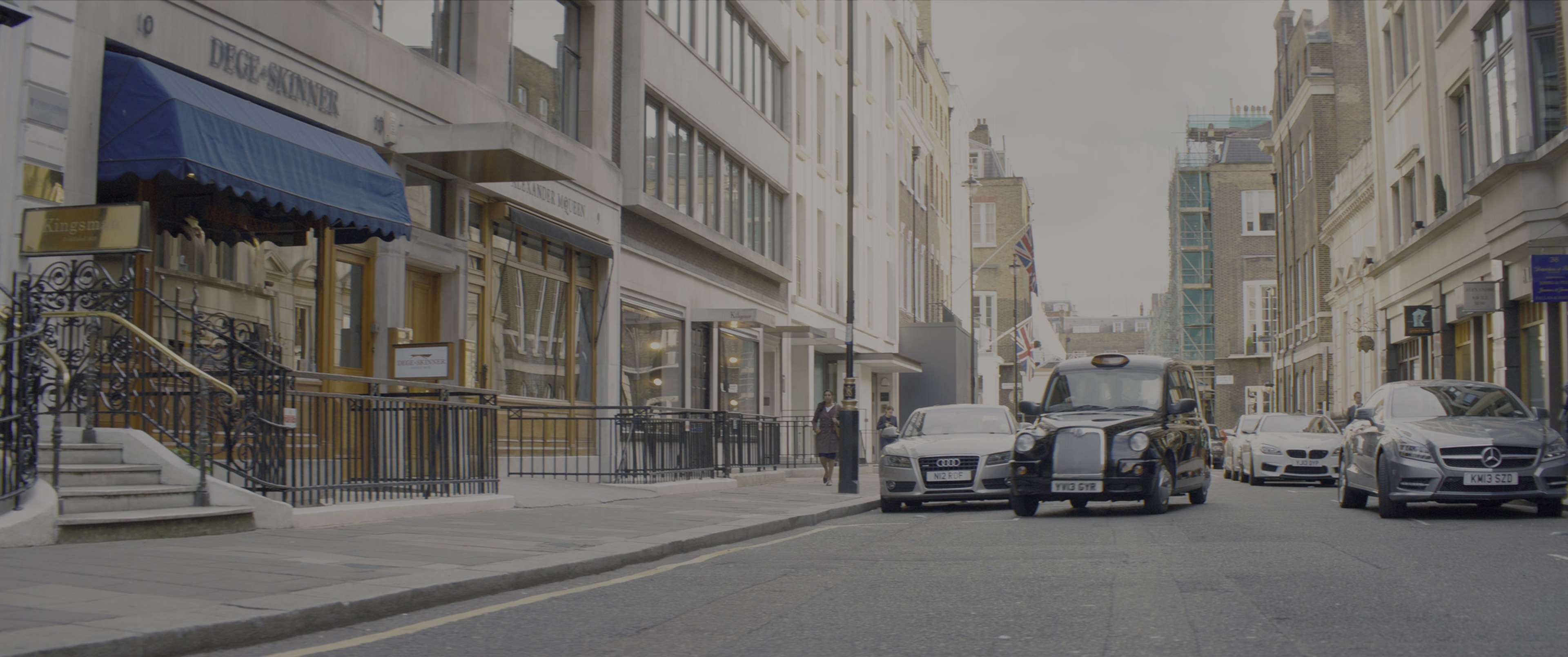 Kingsman: The Secret Service (2015), wide, 2.39:1 — film still