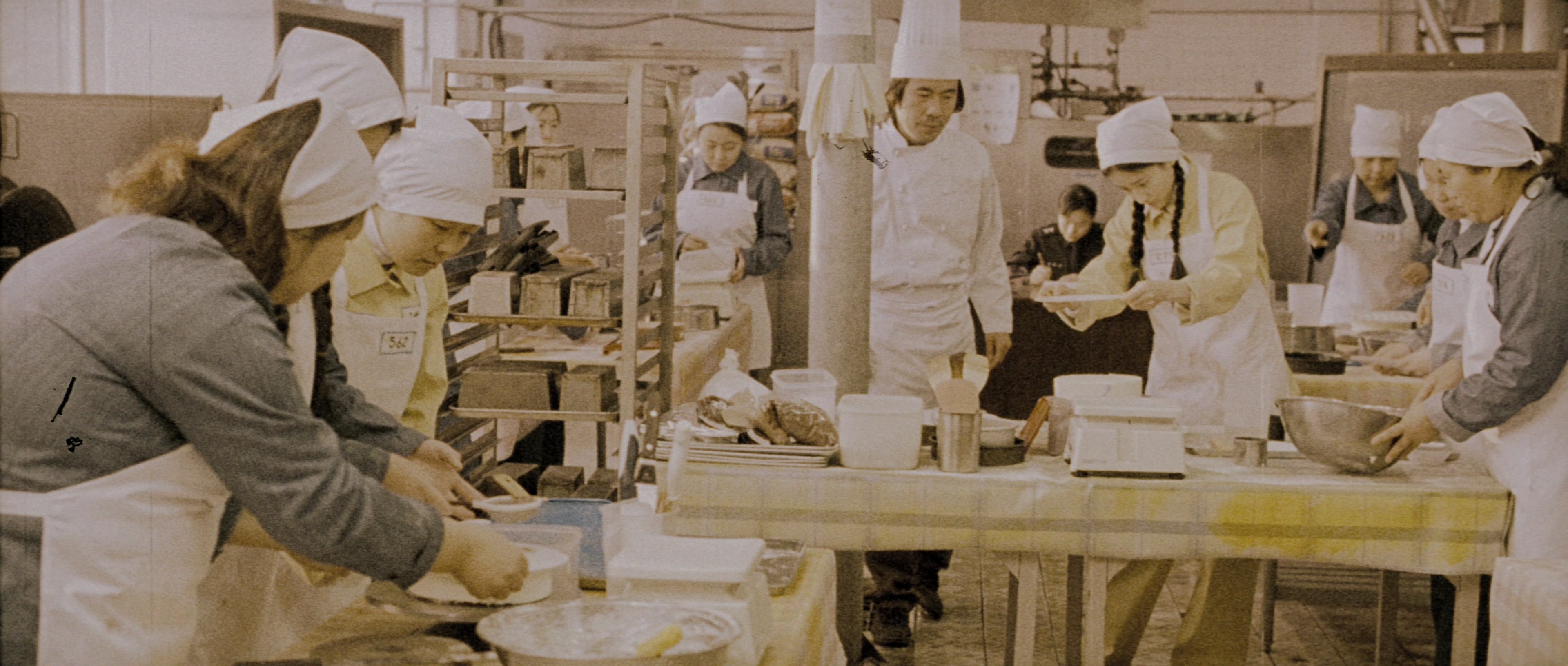 Chinjeolhan Geumjassi (2005), wide, 2.35:1 — film still