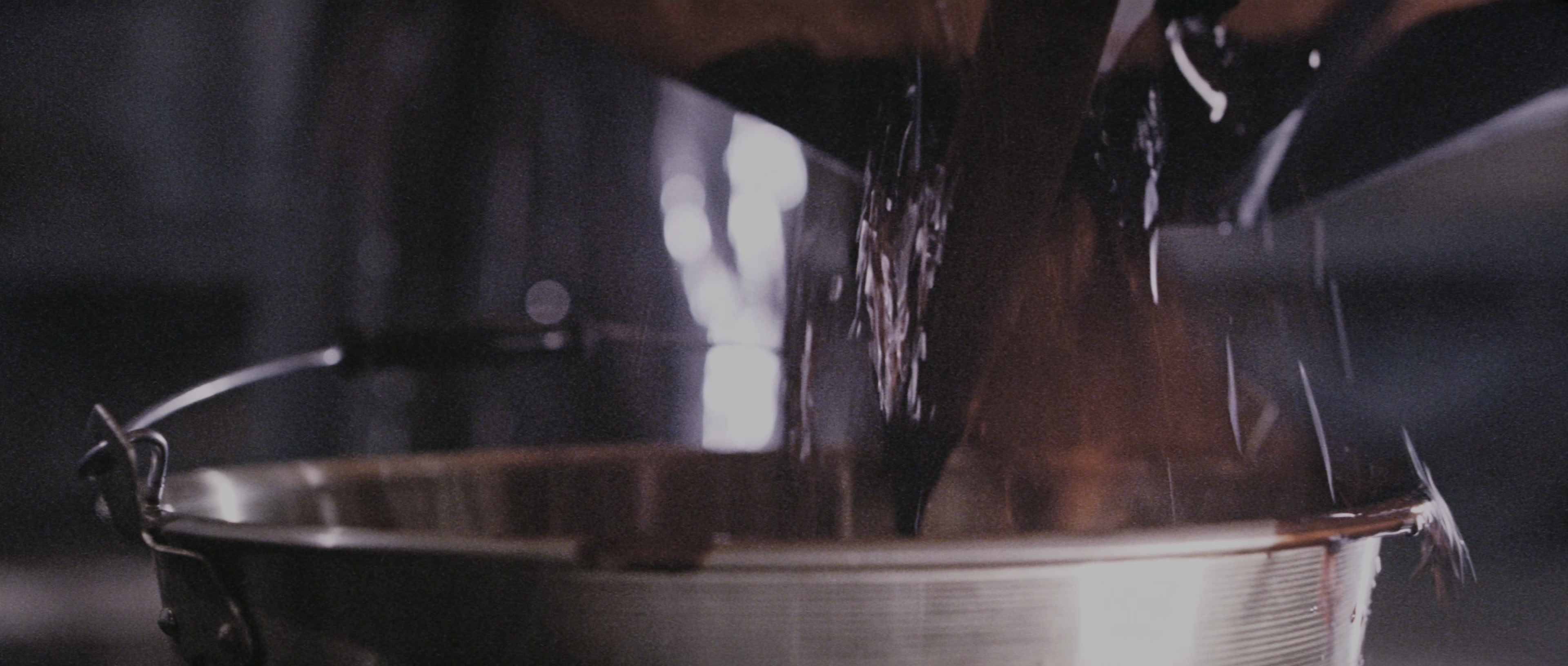 Chinjeolhan Geumjassi (2005), unknown, 2.35:1 — film still