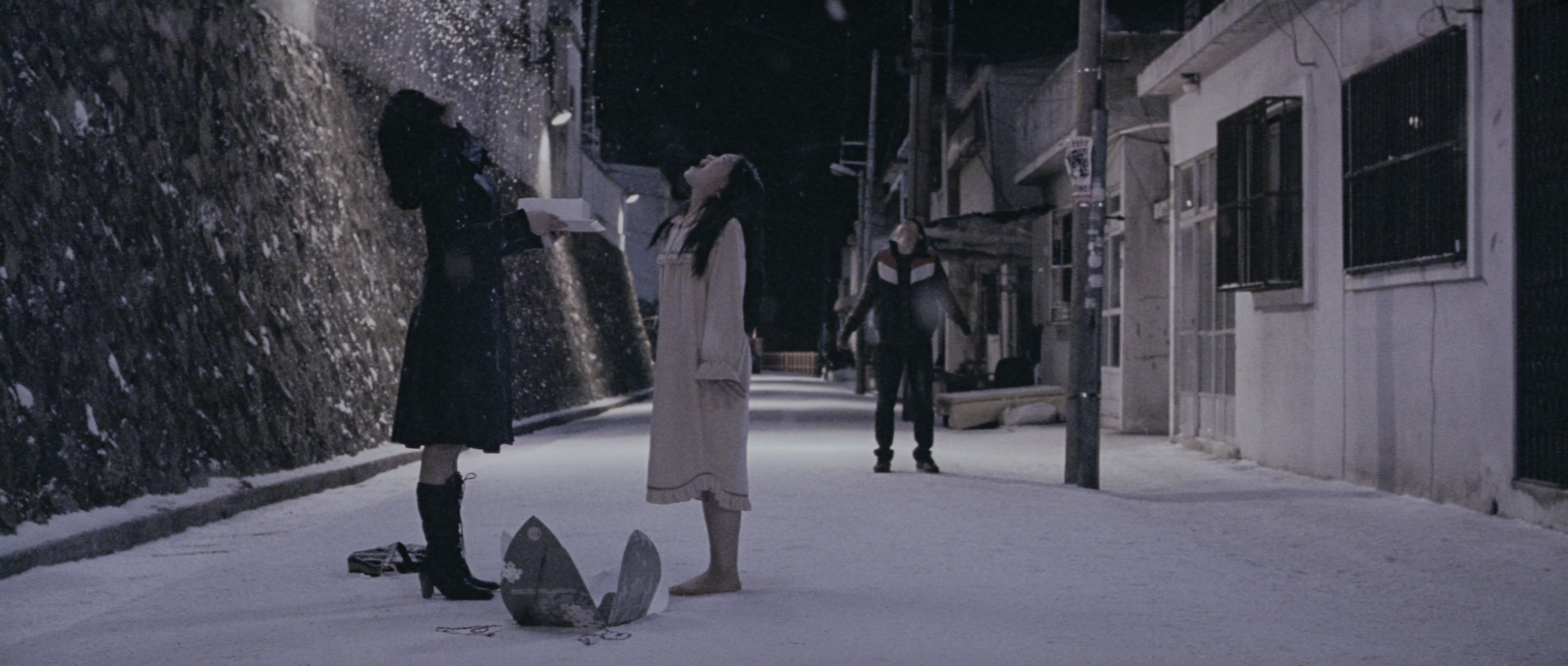 Chinjeolhan Geumjassi (2005), wide, 2.35:1 — film still