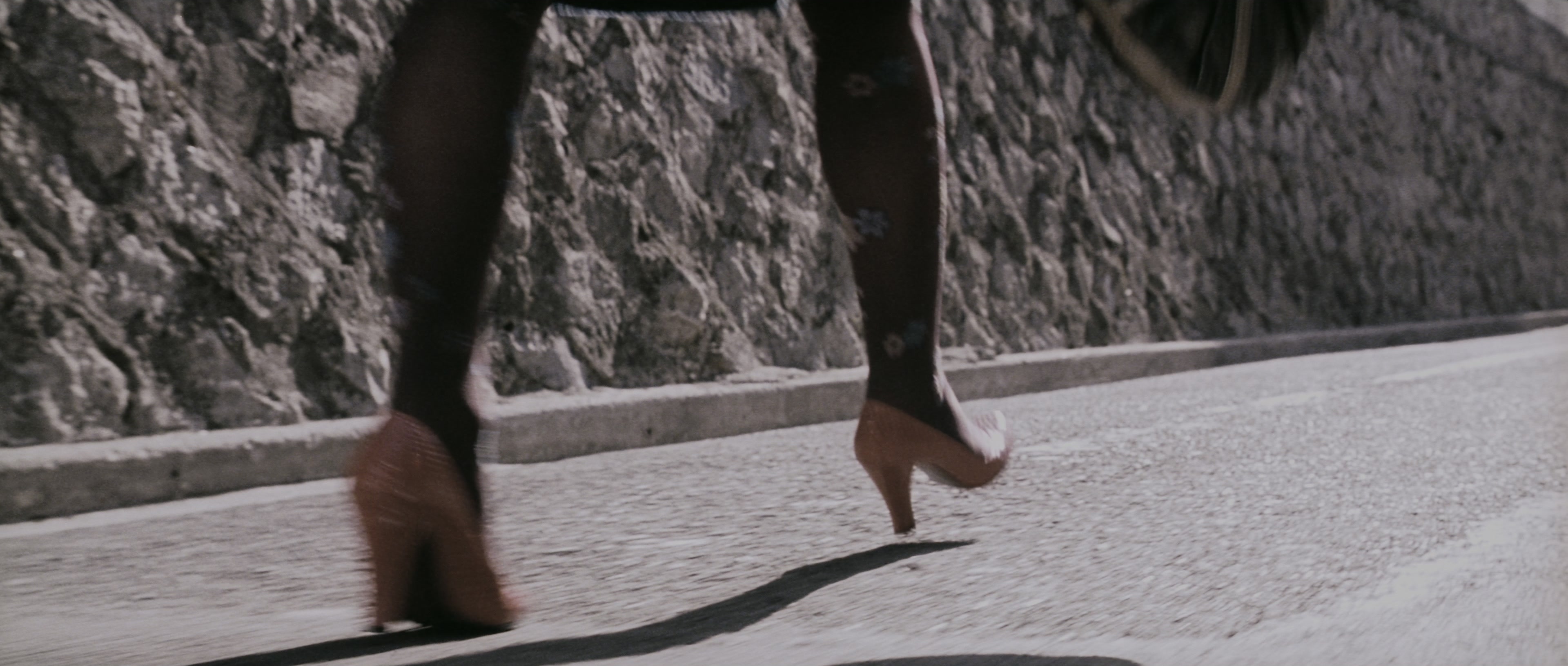 Chinjeolhan Geumjassi (2005), wide, 2.35:1 — film still