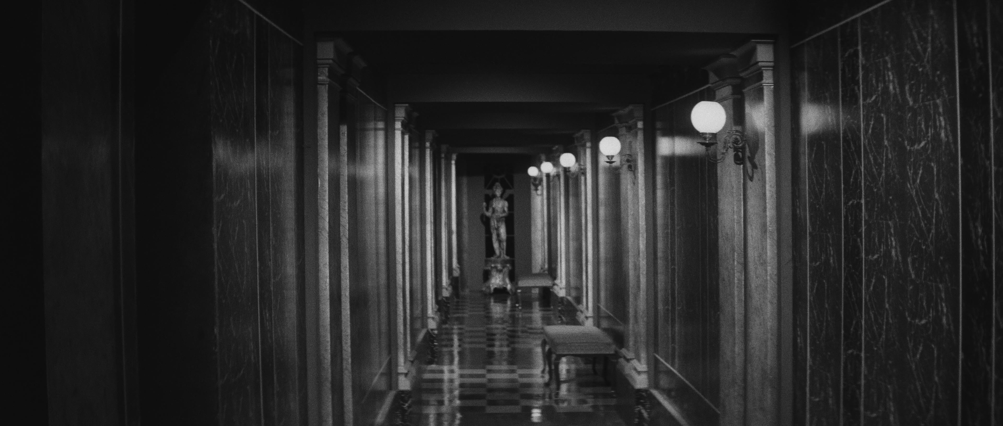 L'année dernière à Marienbad (1961), wide, 2.35:1 — film still