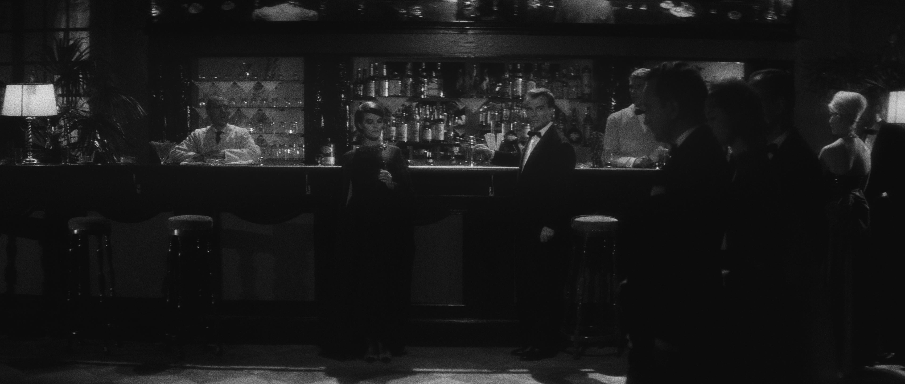 L'année dernière à Marienbad (1961), wide, 2.35:1 — film still