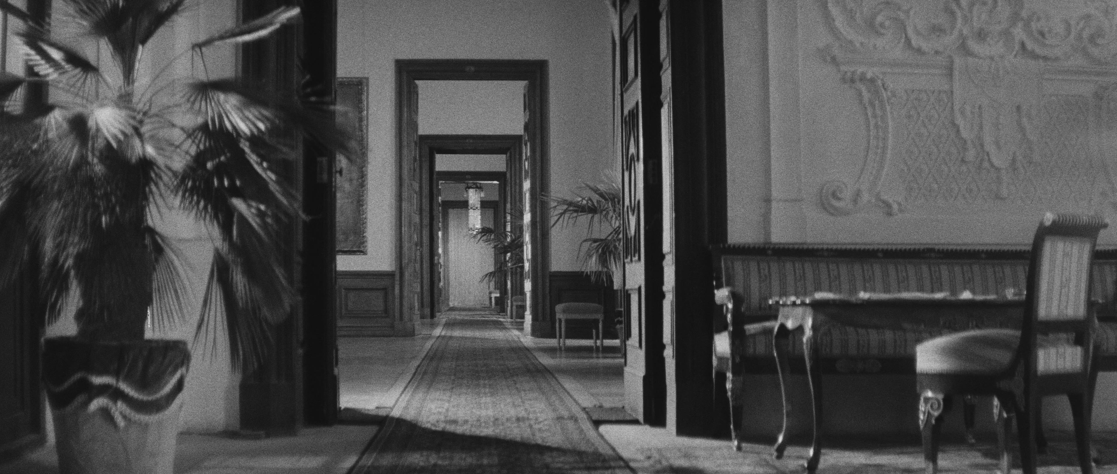 L'année dernière à Marienbad (1961), wide, 2.35:1 — film still