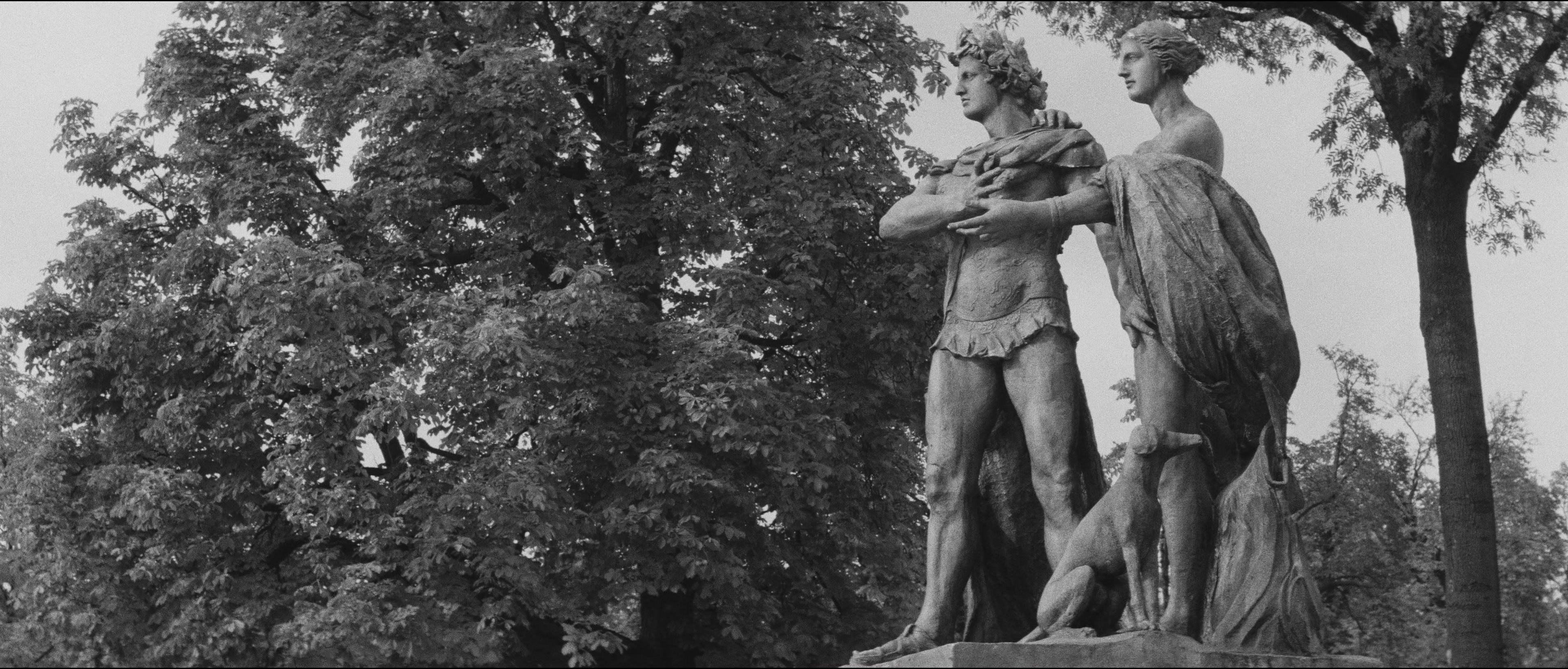 L'année dernière à Marienbad (1961), wide, 2.34:1 — film still