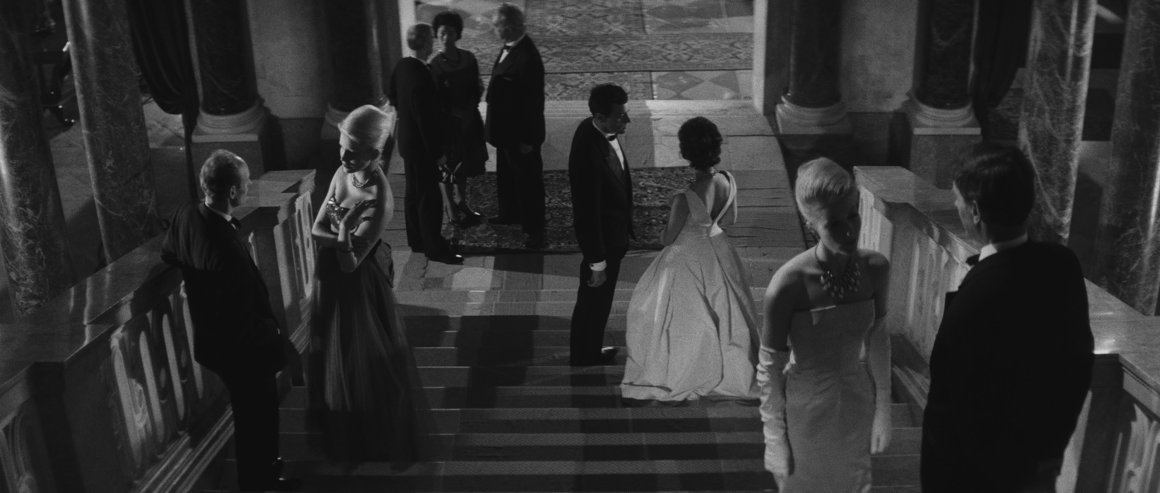 L'année dernière à Marienbad (1961), wide, 2.35:1 — film still