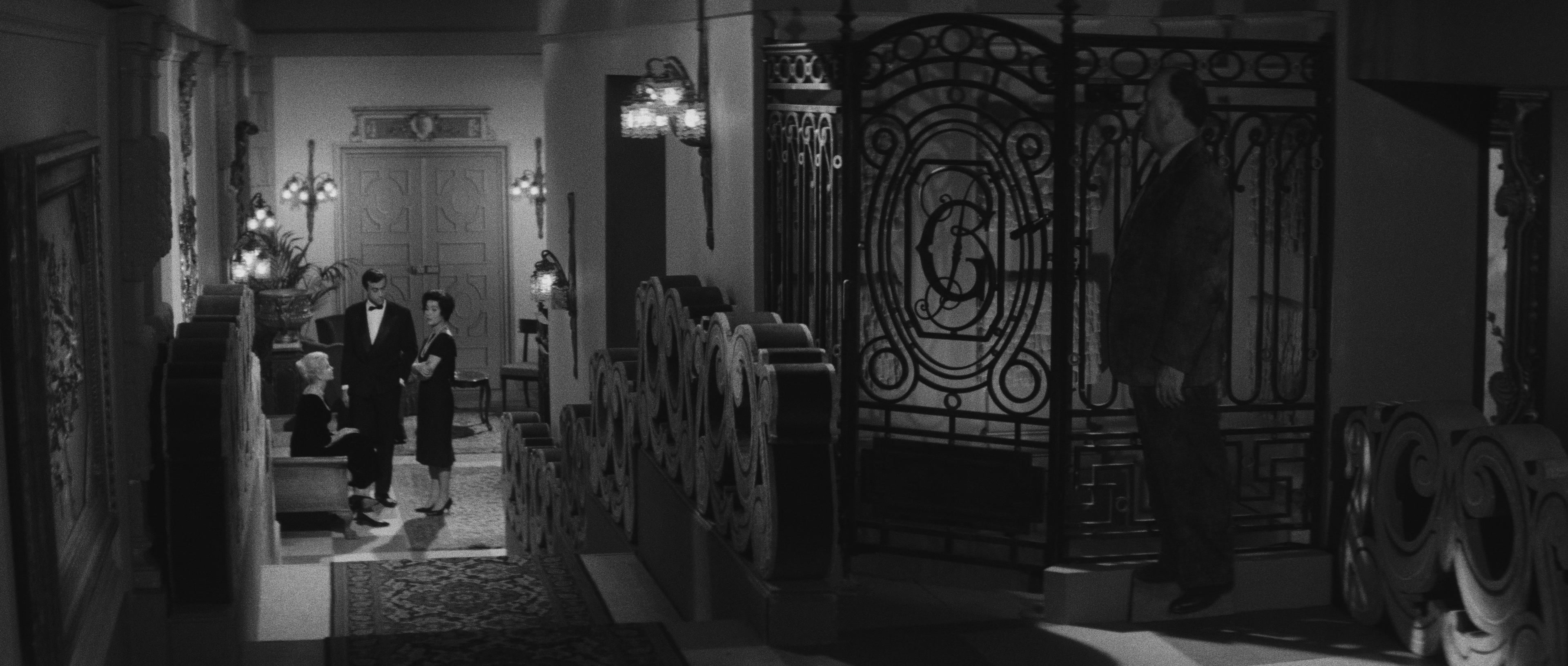 L'année dernière à Marienbad (1961), wide, 2.35:1 — film still