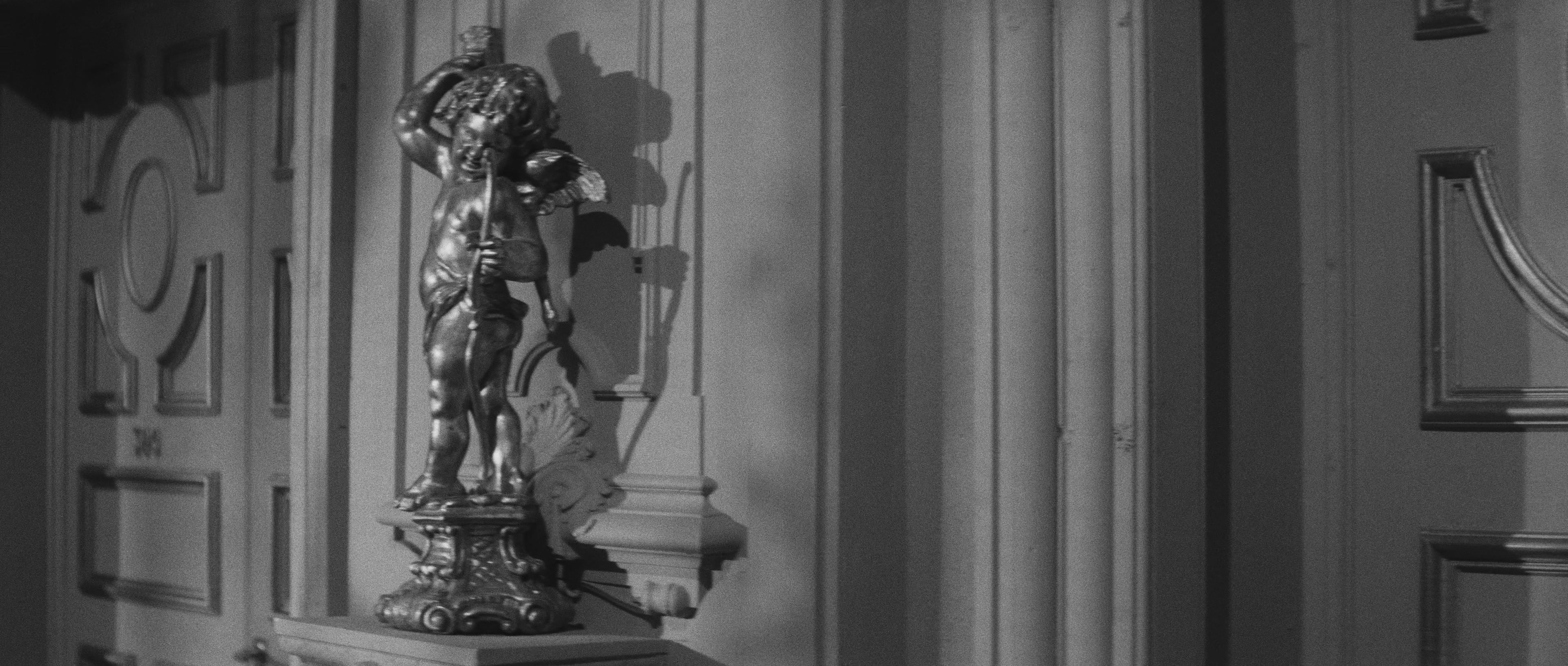 L'année dernière à Marienbad (1961), wide, 2.35:1 — film still
