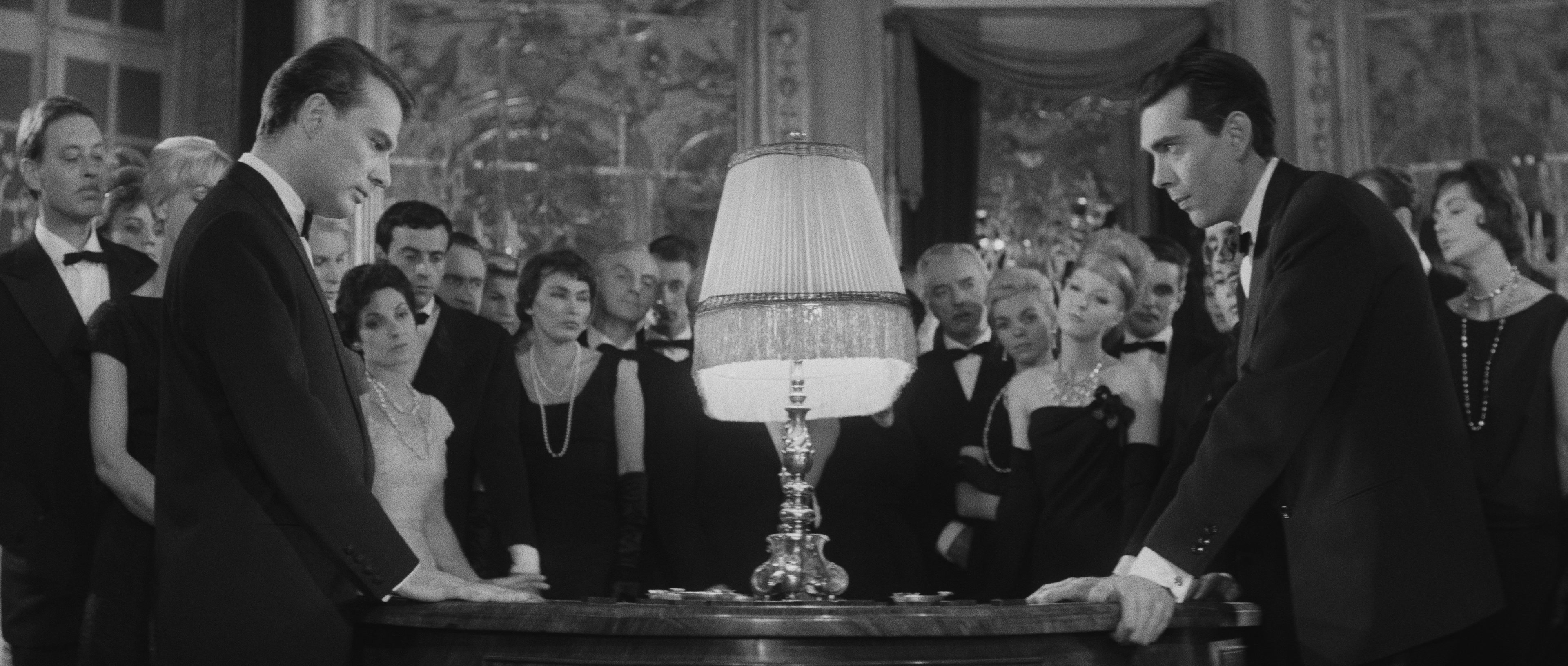 L'année dernière à Marienbad (1961), wide, 2.35:1 — film still