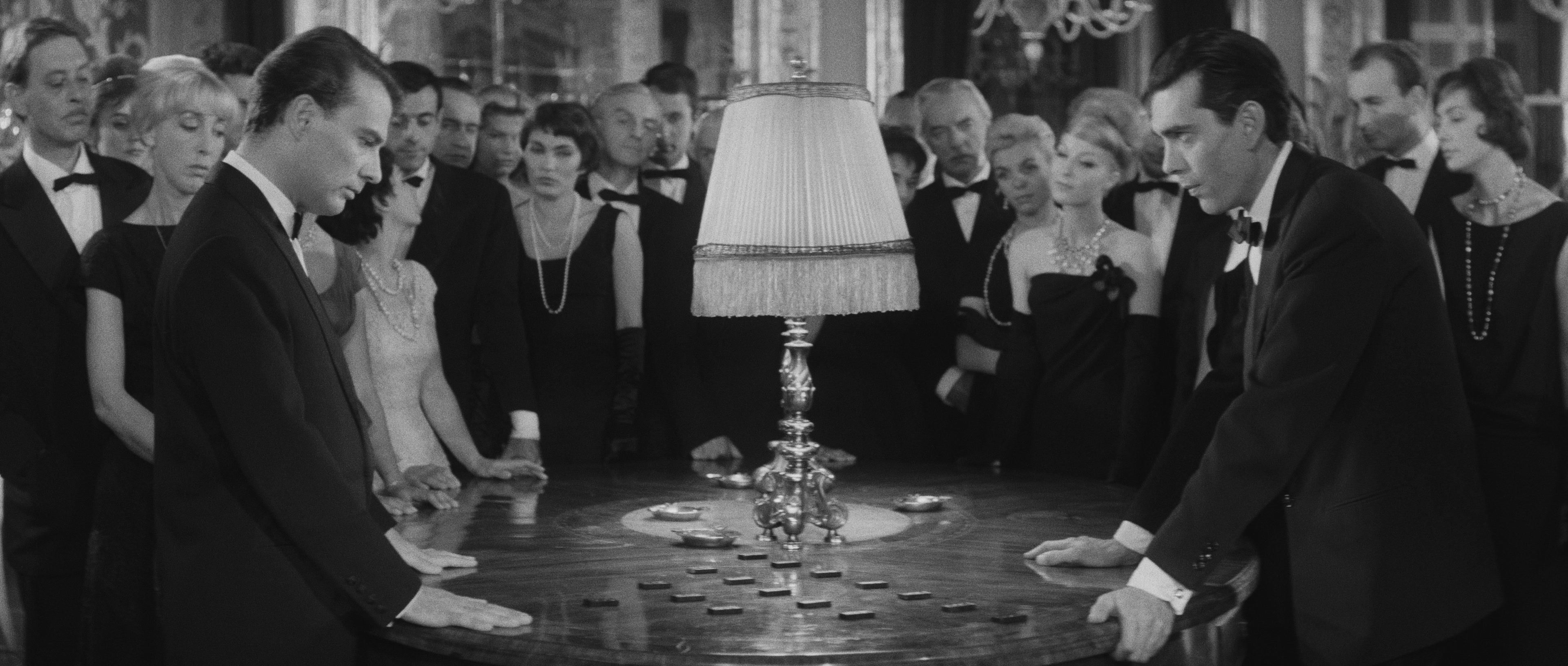 L'année dernière à Marienbad (1961), wide, 2.35:1 — film still