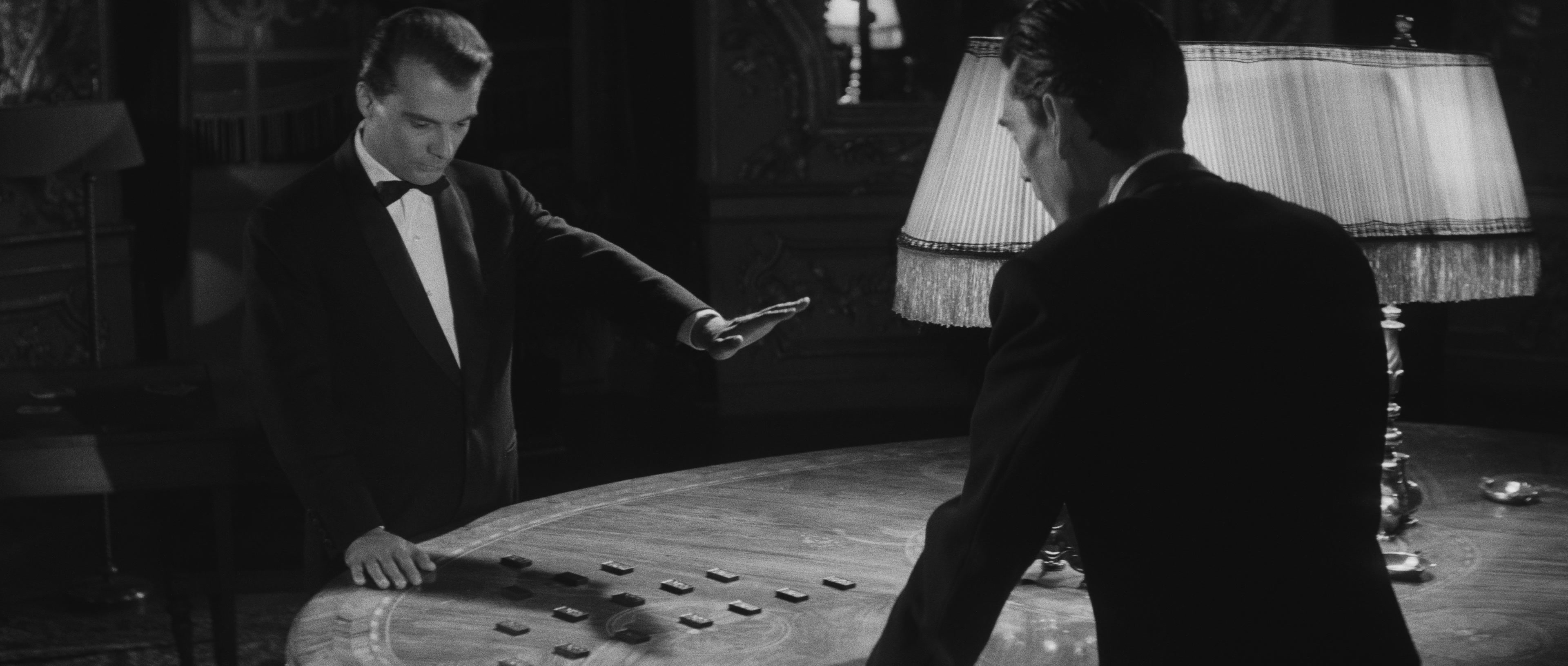 L'année dernière à Marienbad (1961), wide, 2.35:1 — film still