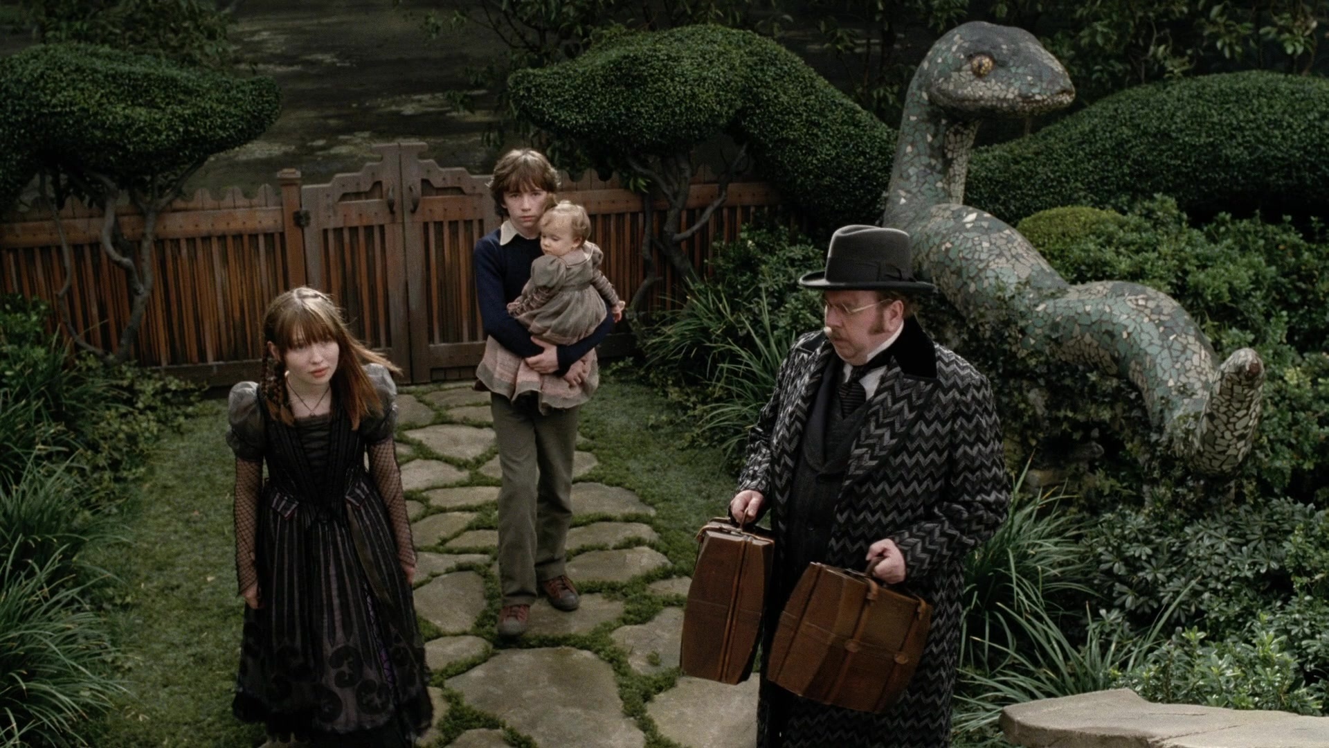 A Series of Unfortunate Events (2004), wide, 1.78:1 — film still