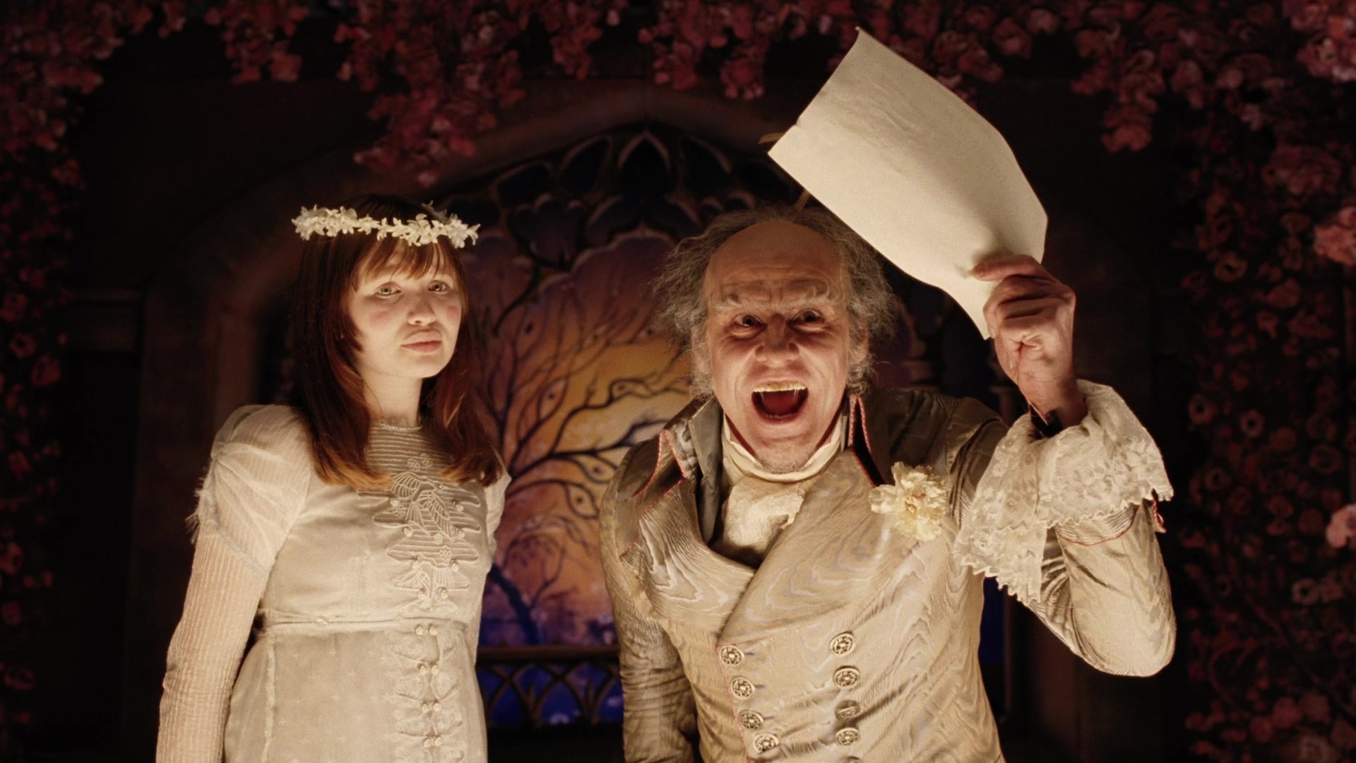 A Series of Unfortunate Events (2004), wide, 1.78:1 — film still