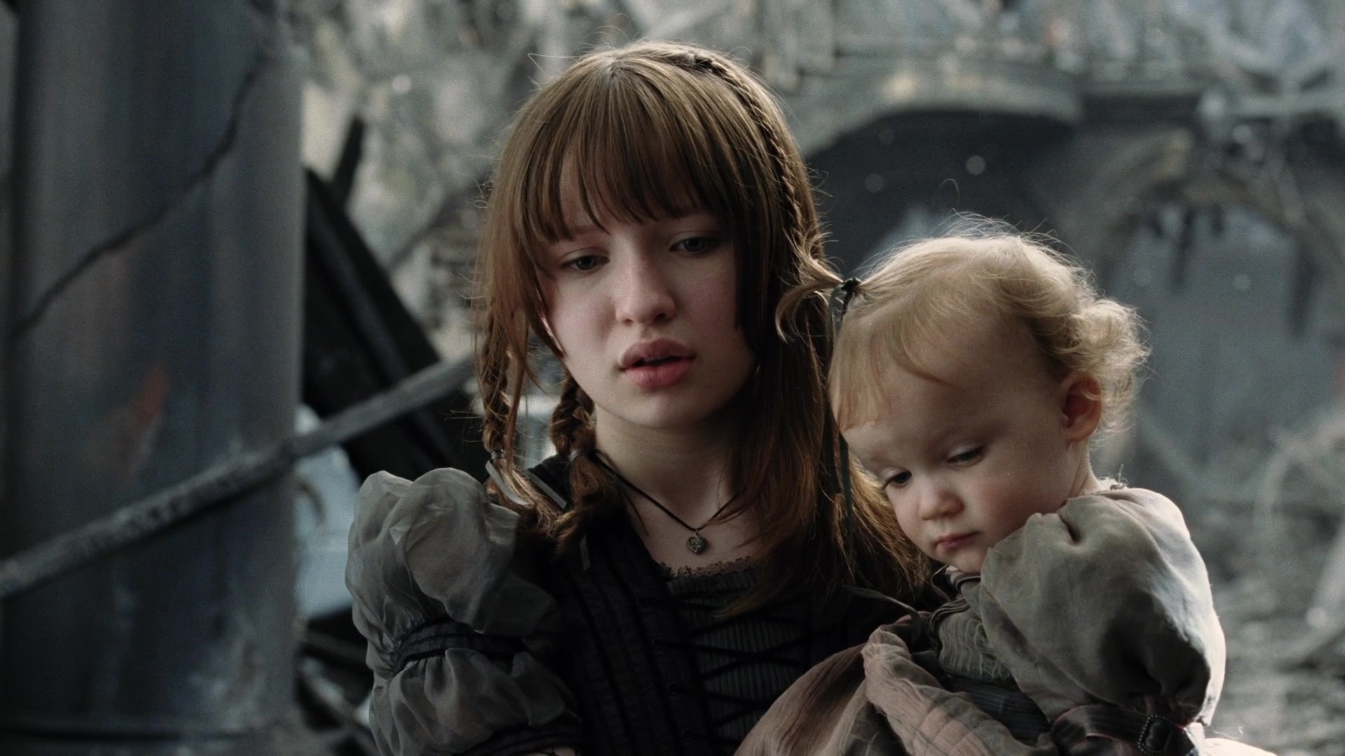 A Series of Unfortunate Events (2004), medium, 1.78:1 — film still