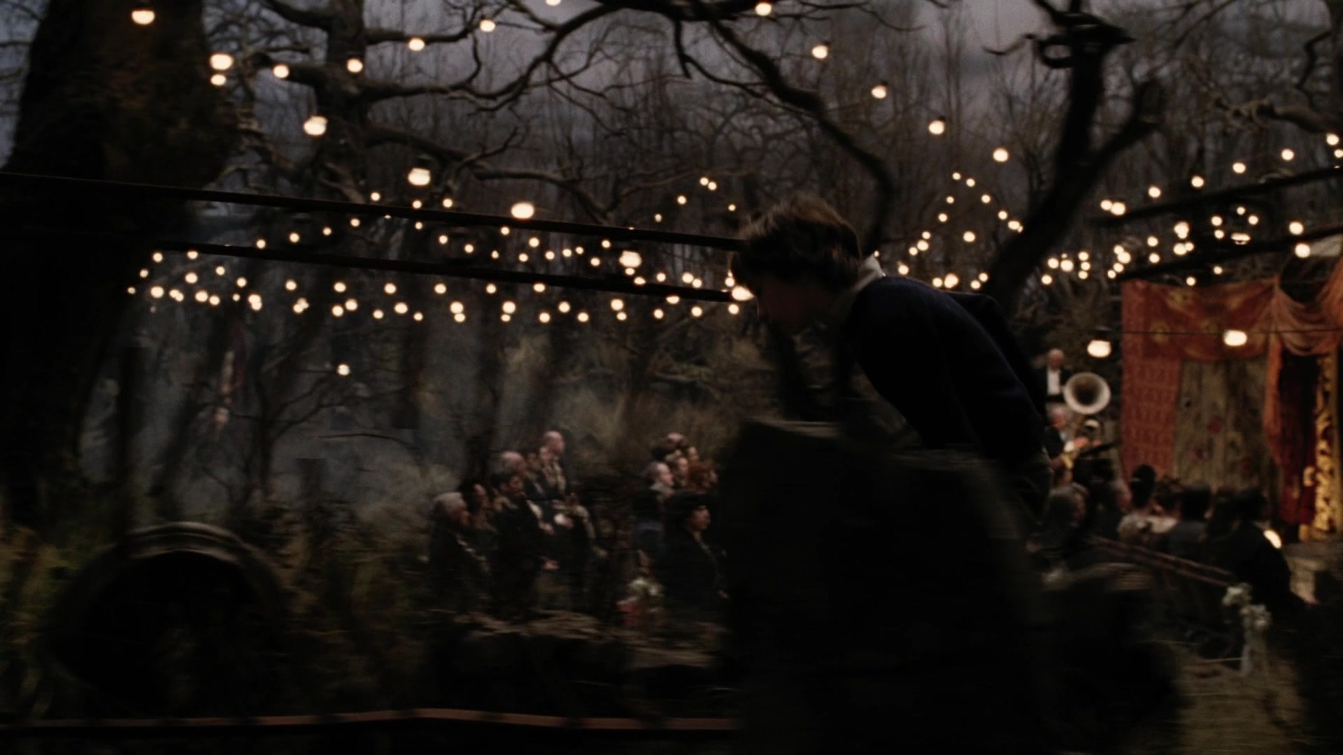 A Series of Unfortunate Events (2004), wide, 1.78:1 — film still