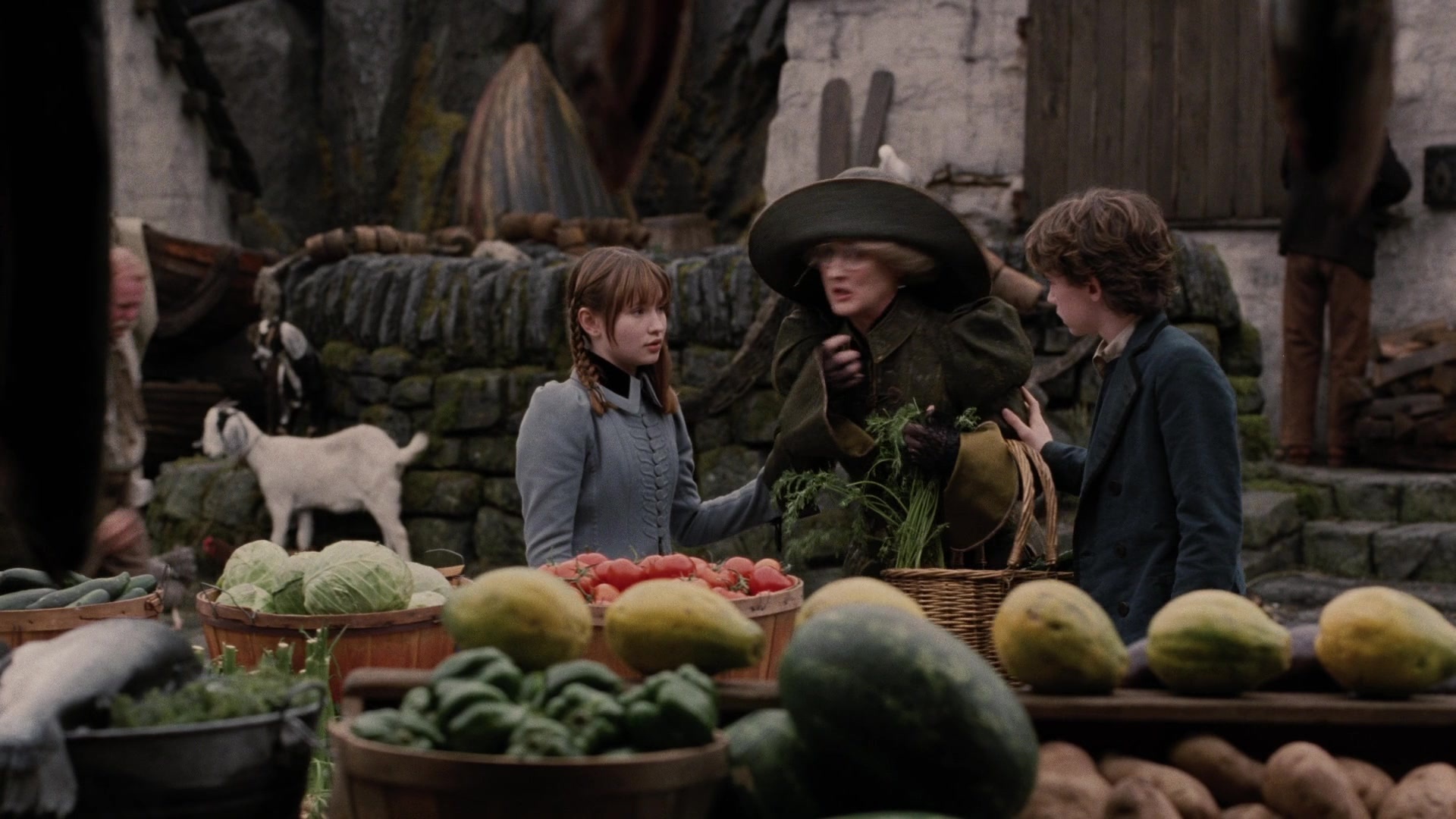A Series of Unfortunate Events (2004), wide, 1.78:1 — film still