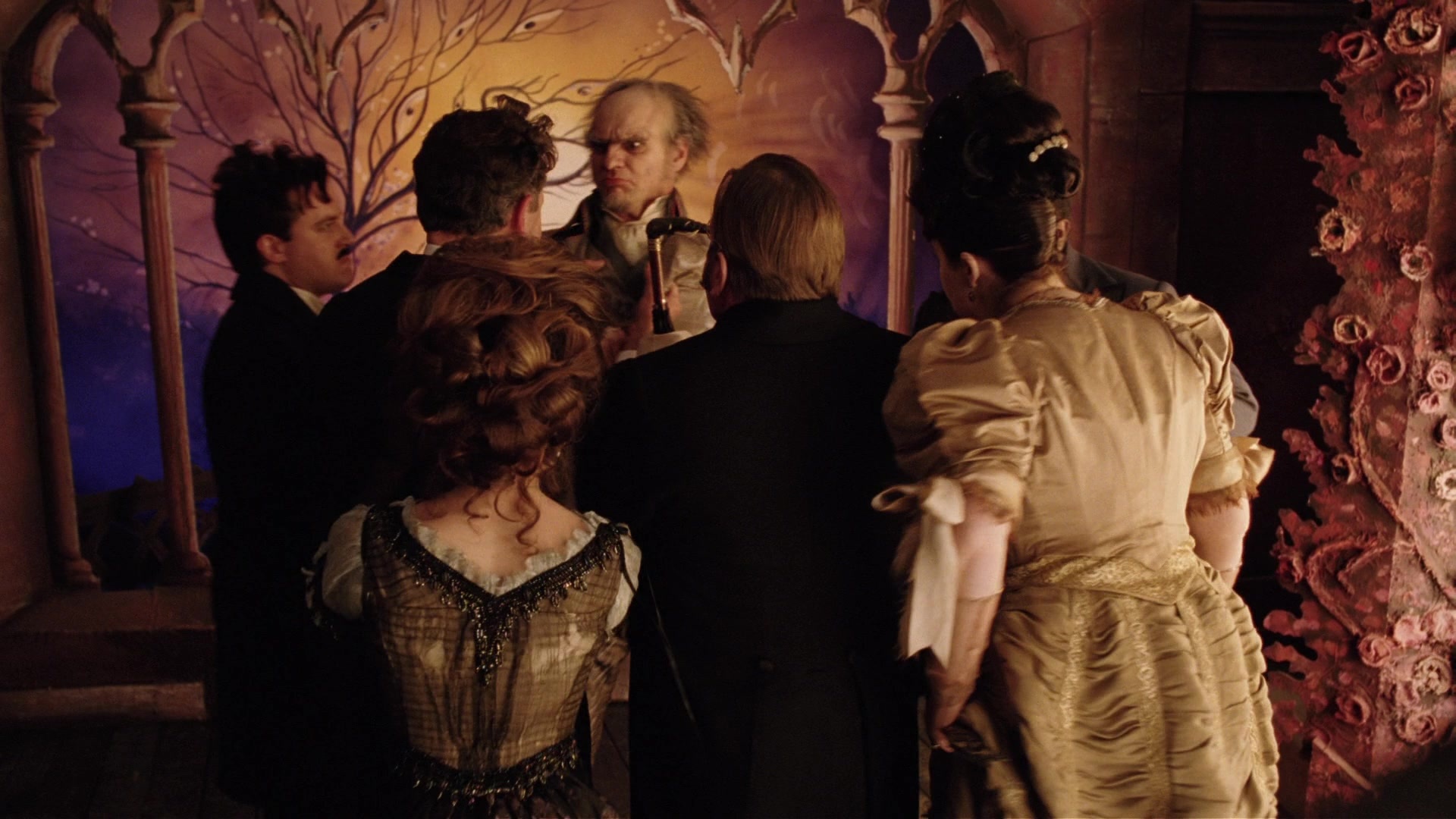 A Series of Unfortunate Events (2004), medium, 1.78:1 — film still