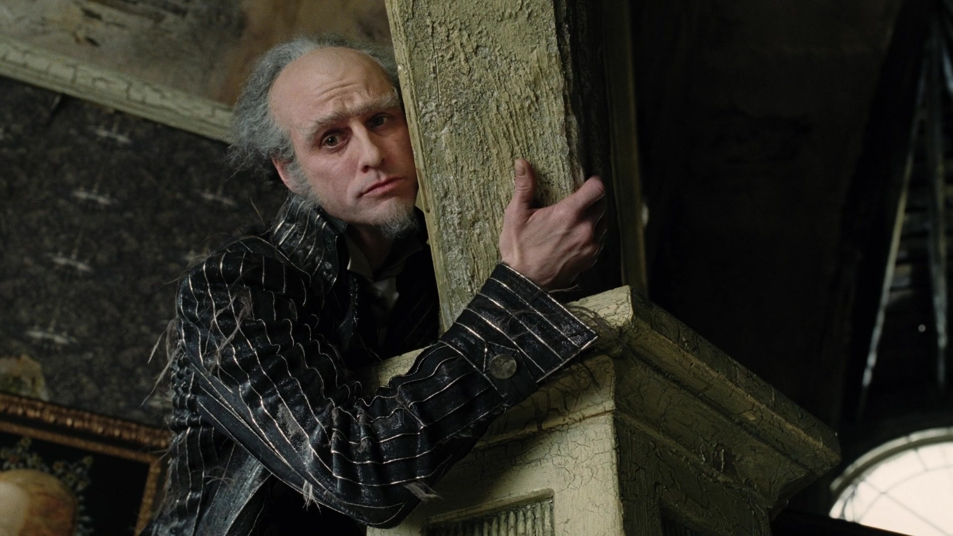 A Series of Unfortunate Events (2004), wide, 1.78:1 — film still
