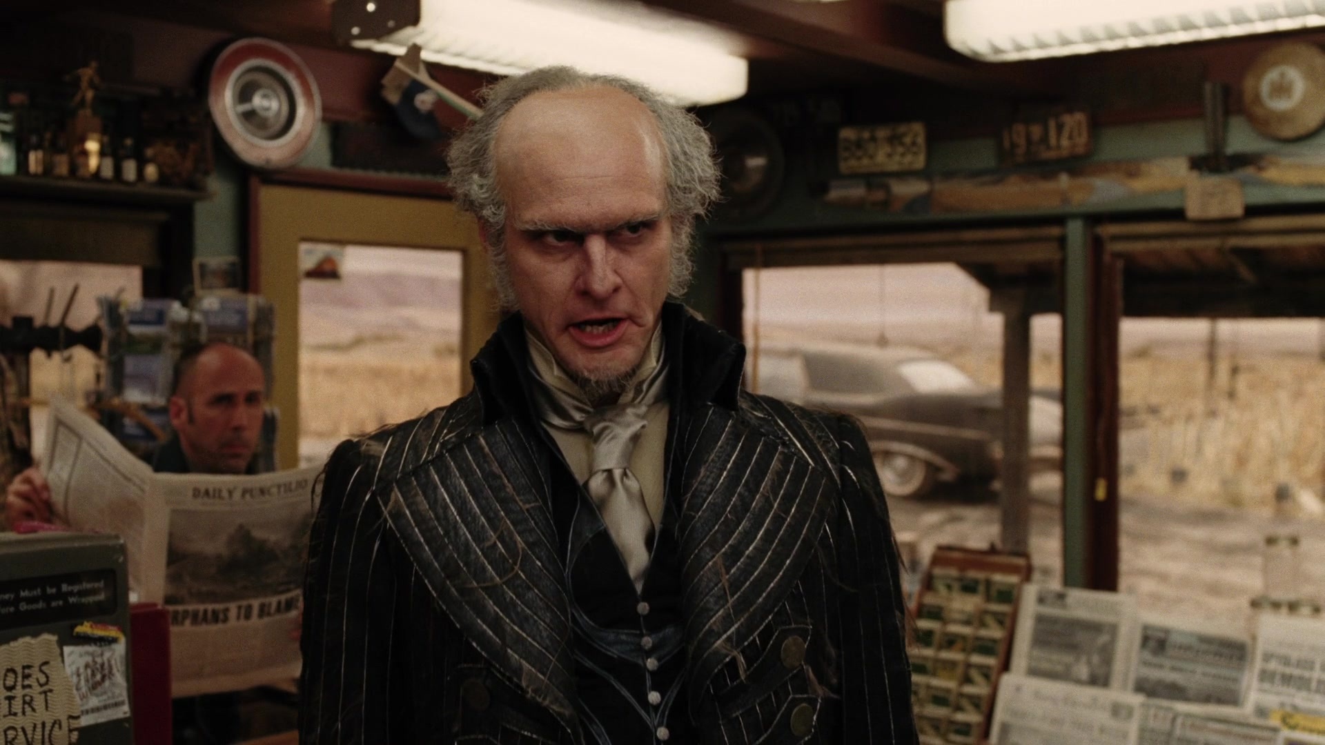 A Series of Unfortunate Events (2004), wide, 1.78:1 — film still