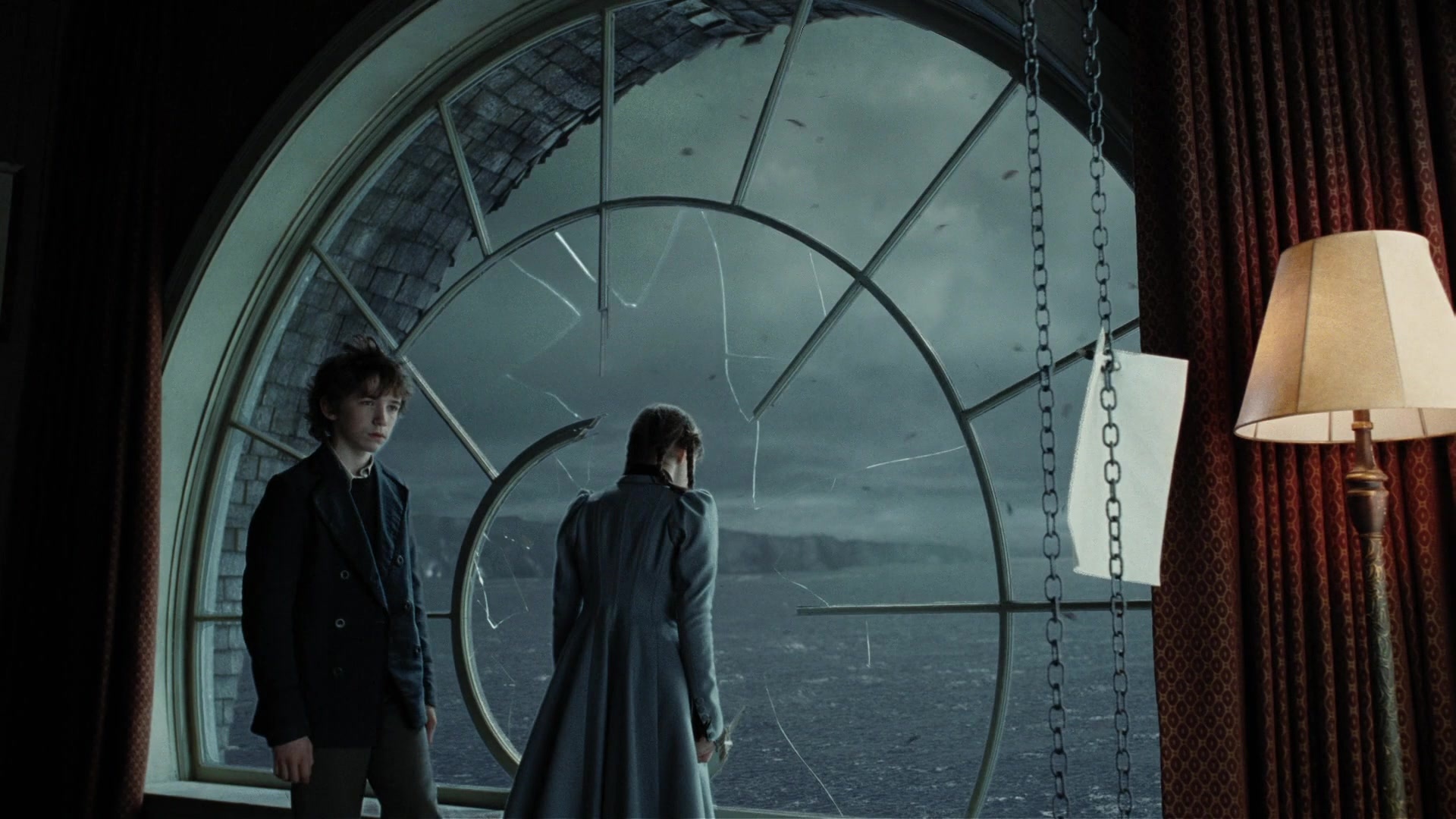 A Series of Unfortunate Events (2004), wide, 1.78:1 — film still