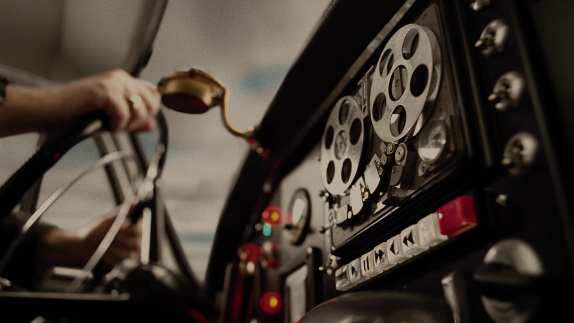 A Series of Unfortunate Events (2004), wide, 1.78:1 — film still