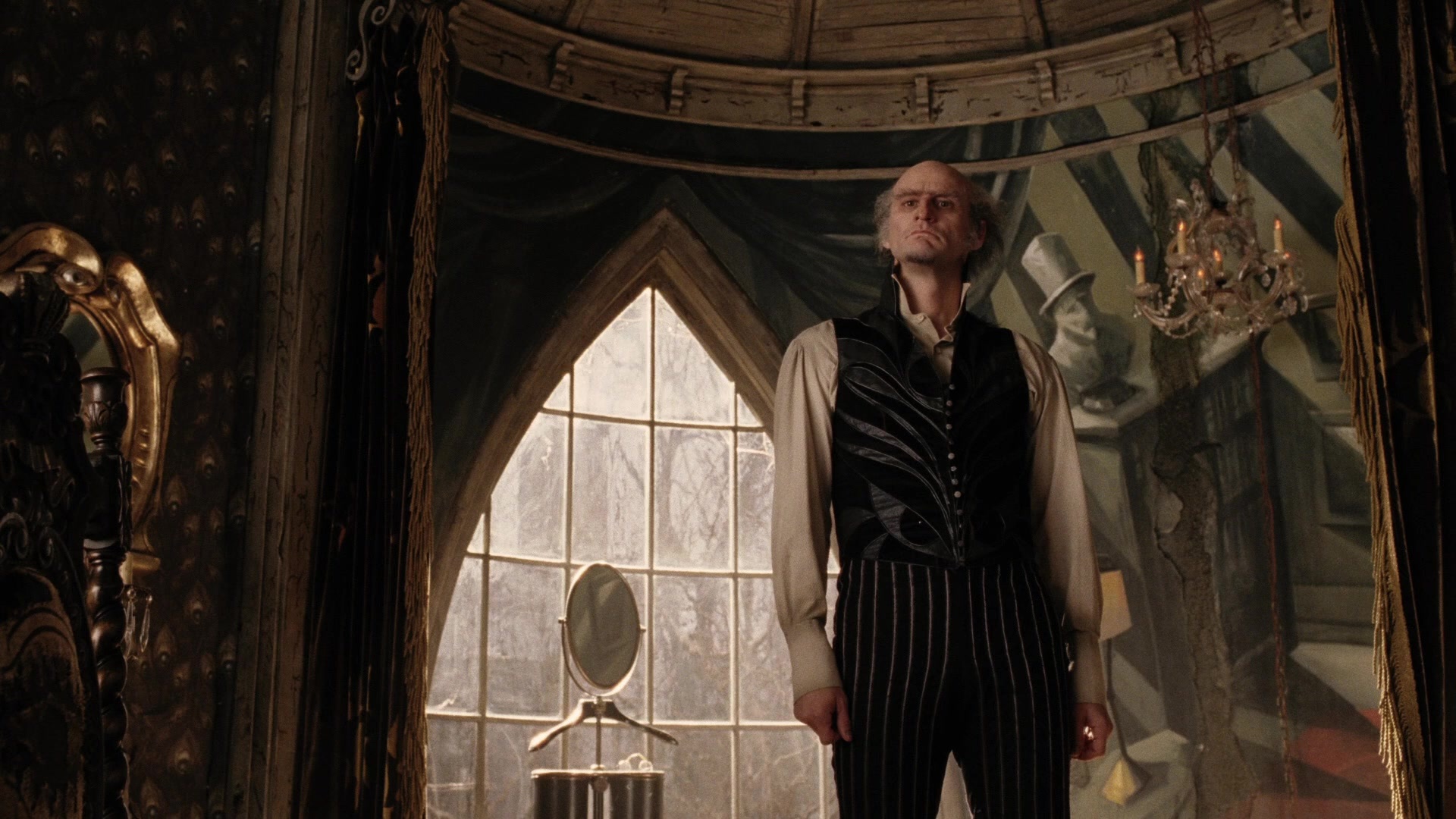 A Series of Unfortunate Events (2004), wide, 1.78:1 — film still