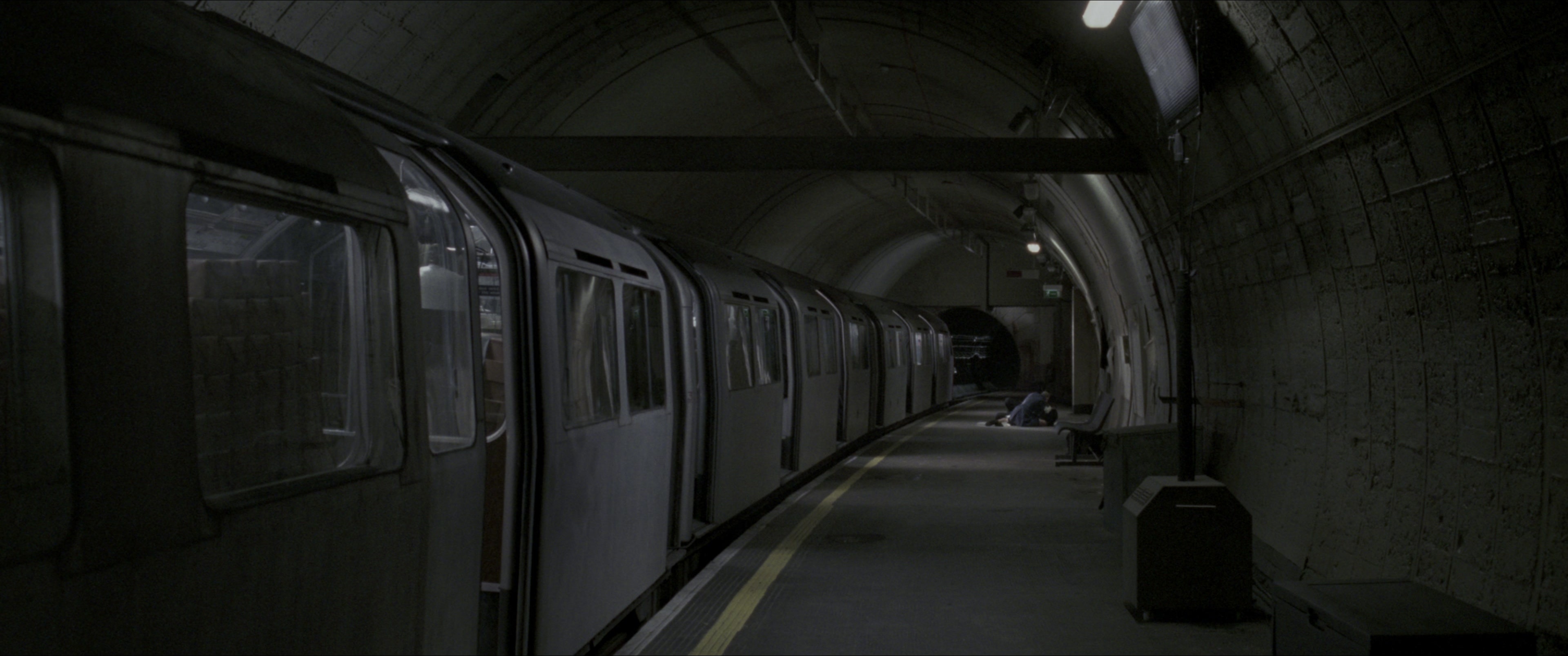 V for Vendetta (2006), wide, 2.39:1 — film still