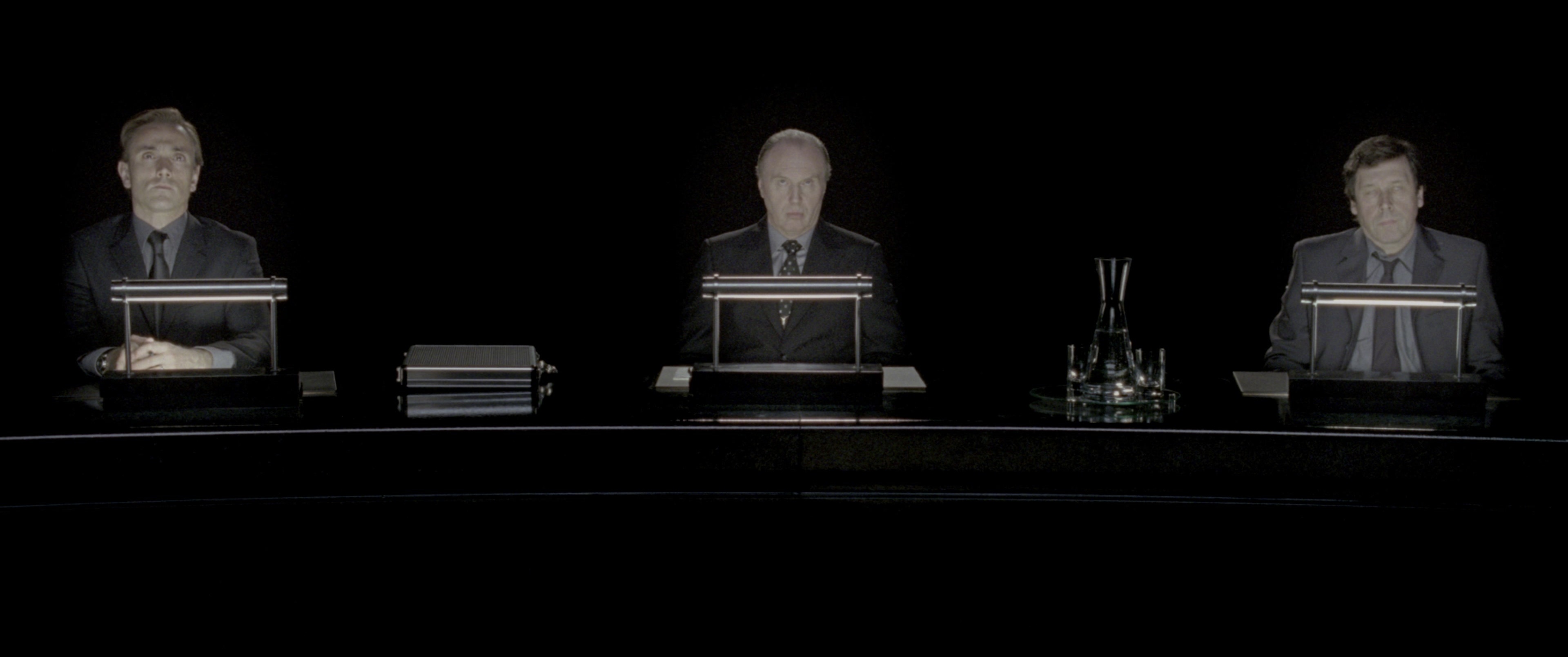 V for Vendetta (2006), wide, 2.39:1 — film still