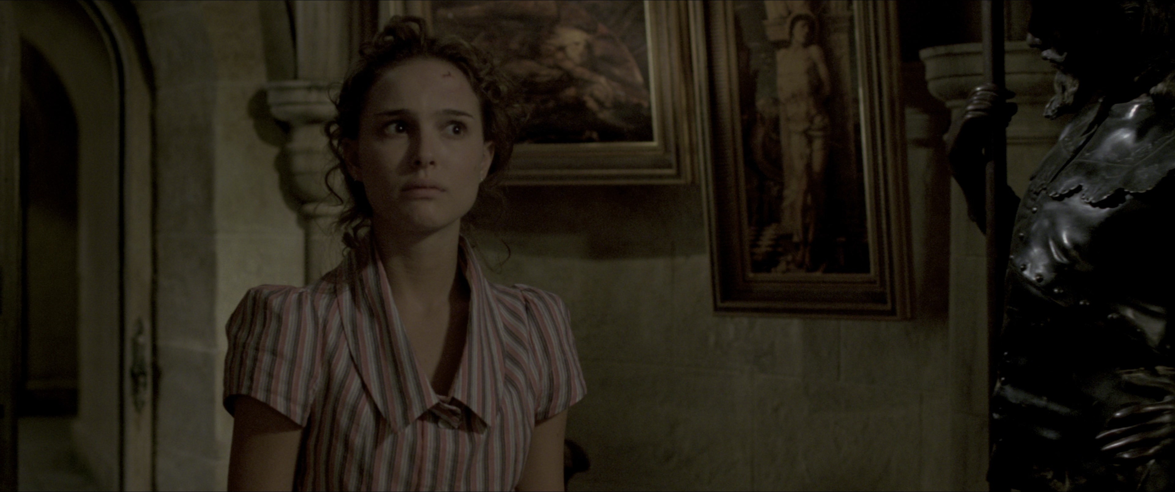 V for Vendetta (2006), wide, 2.39:1 — film still