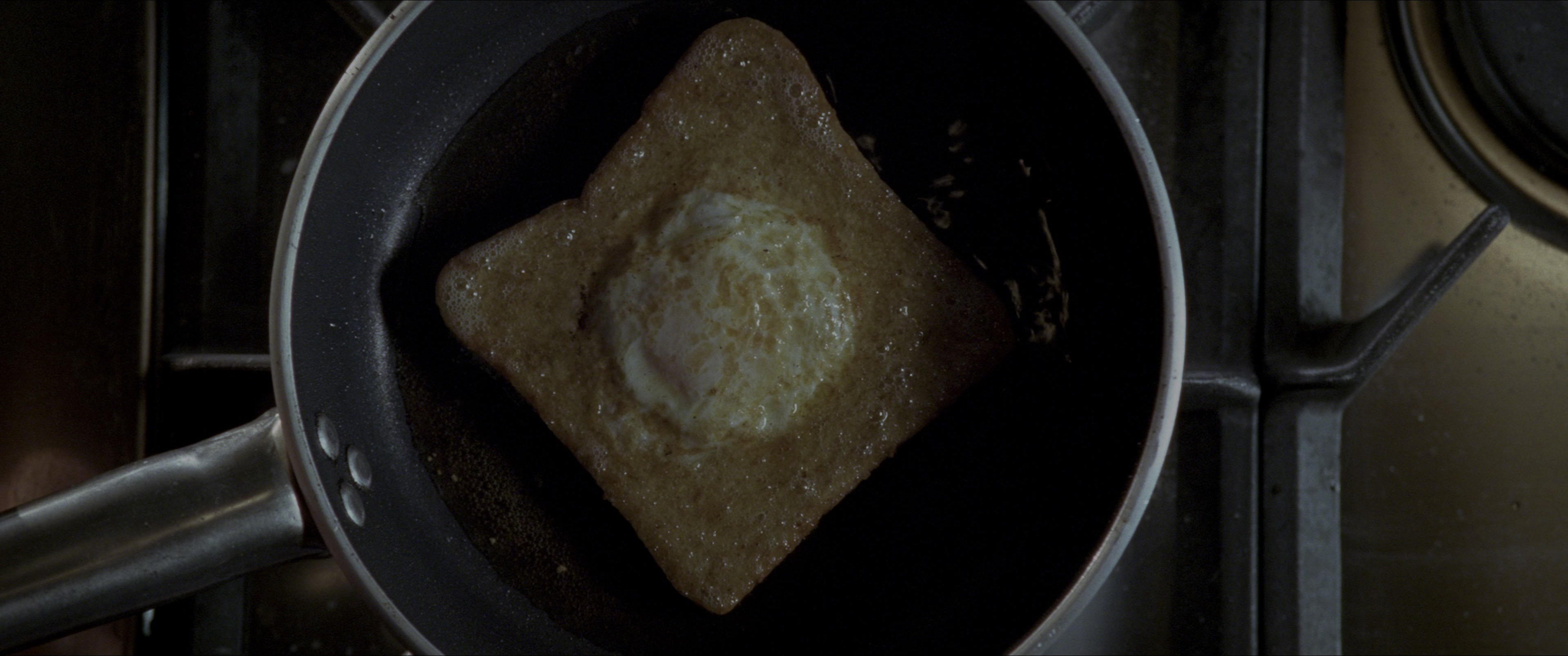 V for Vendetta (2006), wide, 2.39:1 — film still
