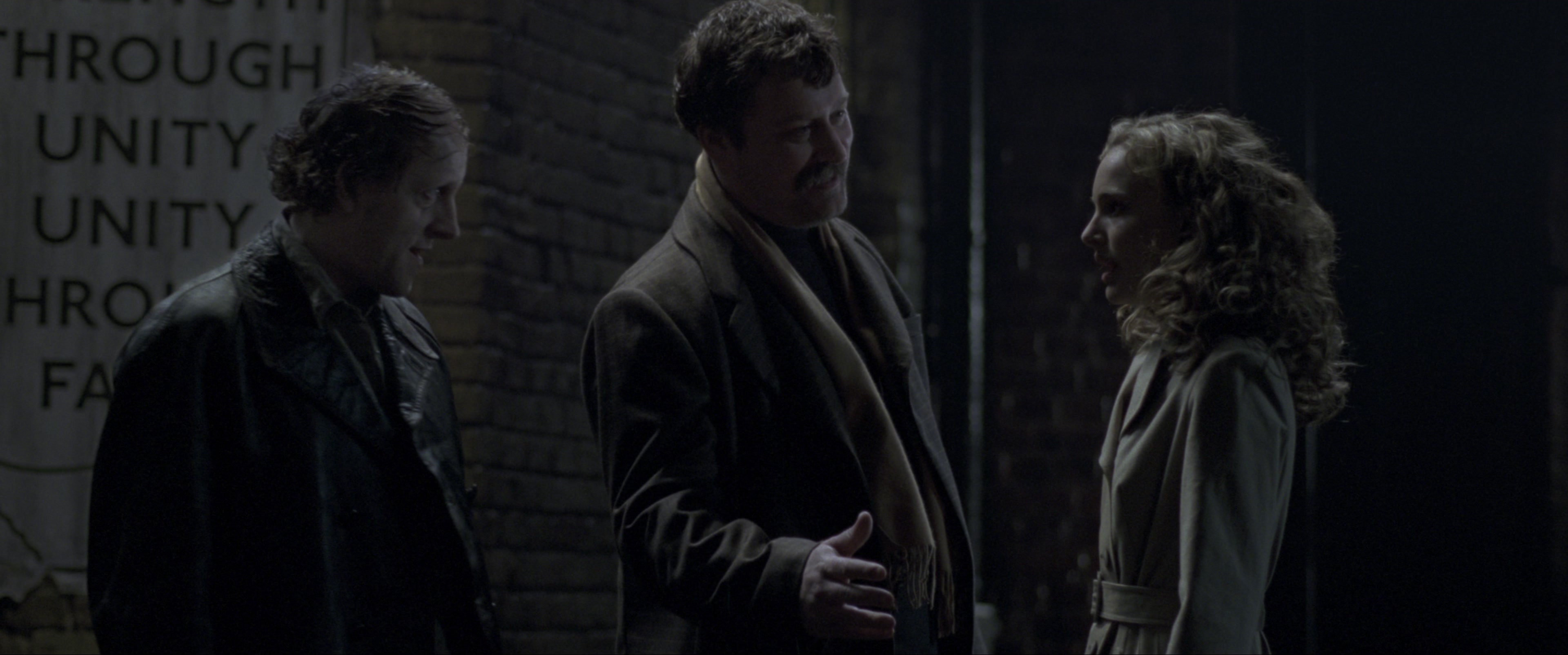 V for Vendetta (2006), wide, 2.39:1 — film still
