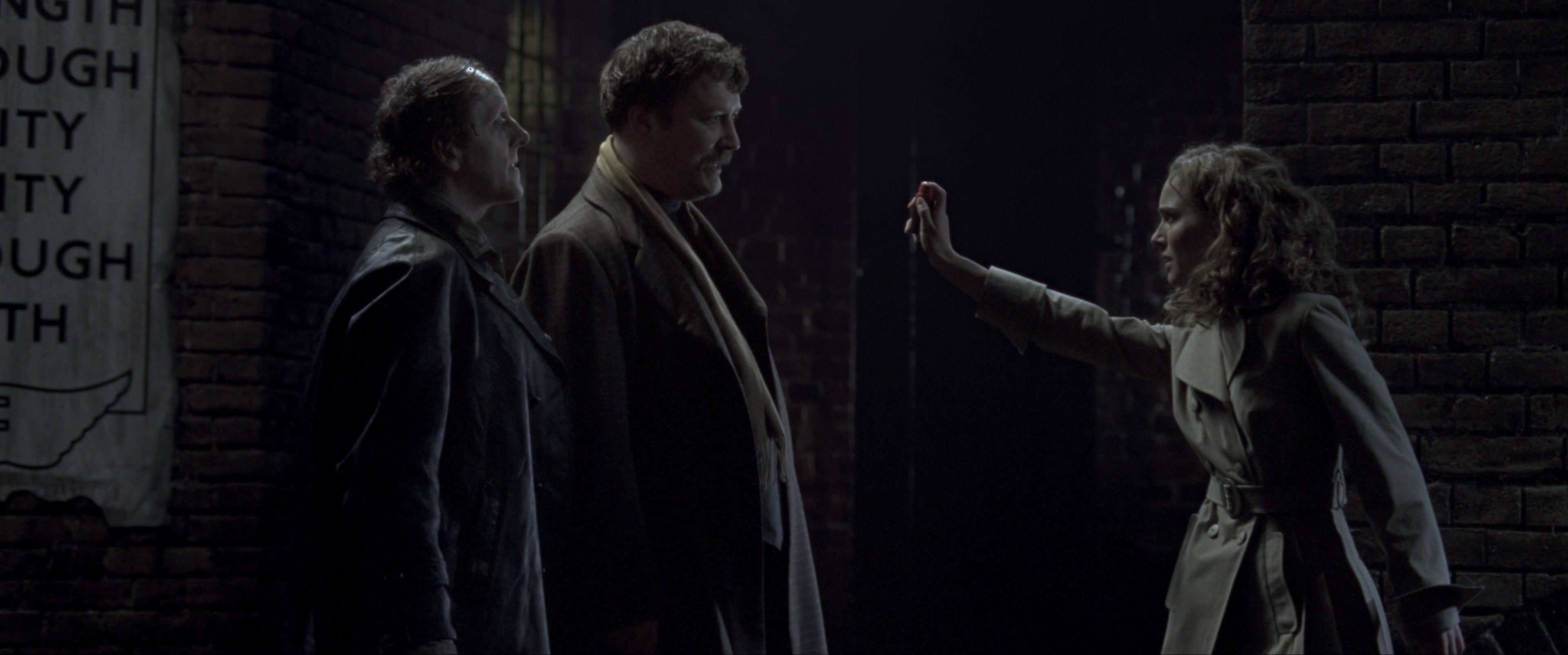 V for Vendetta (2006), wide, 2.39:1 — film still
