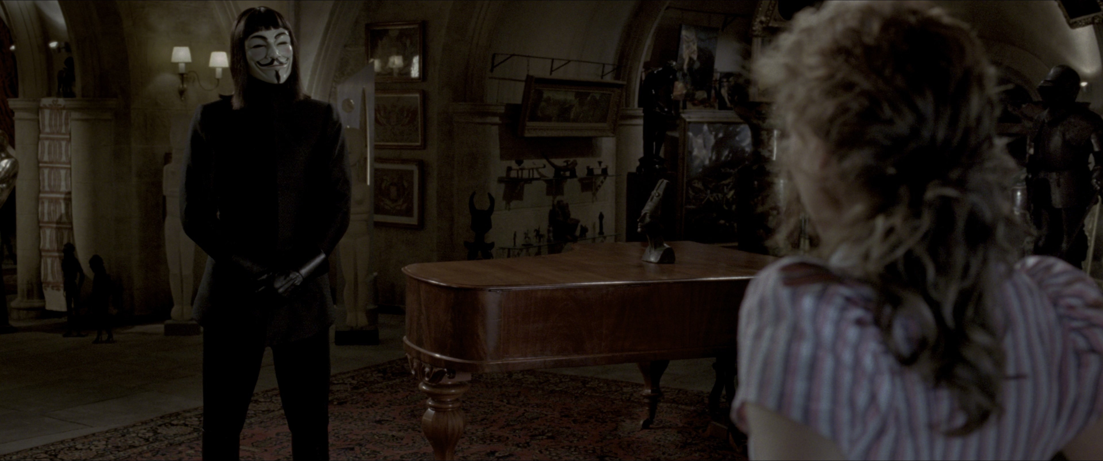 V for Vendetta (2006), wide, 2.39:1 — film still