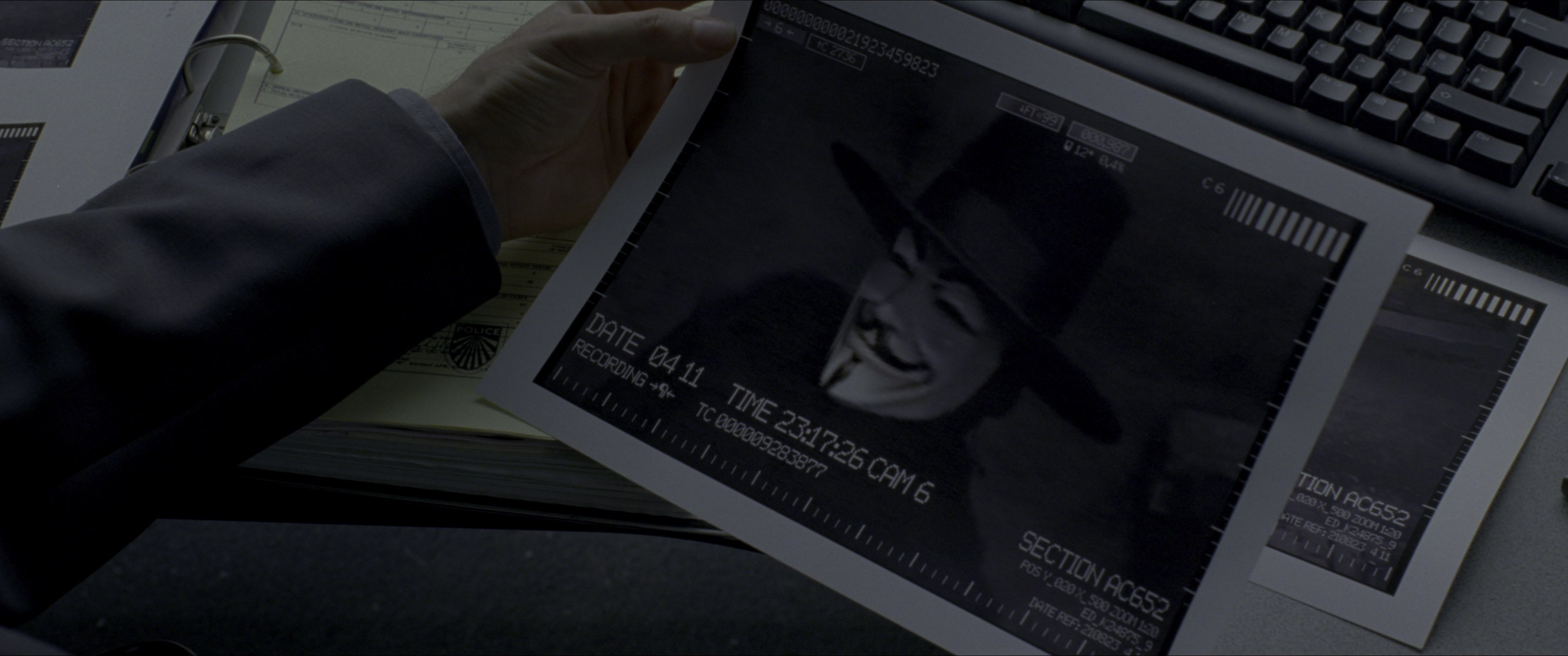 V for Vendetta (2006), wide, 2.39:1 — film still