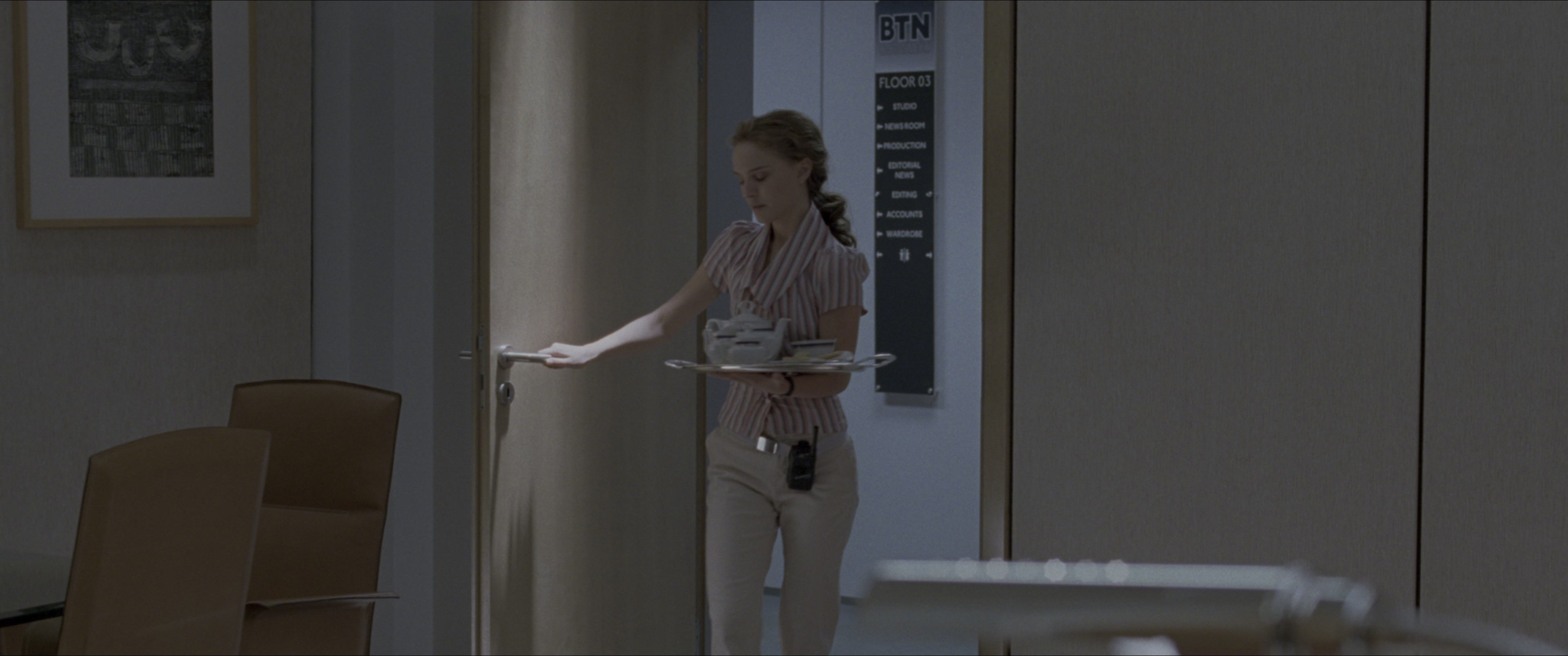 V for Vendetta (2006), wide, 2.39:1 — film still