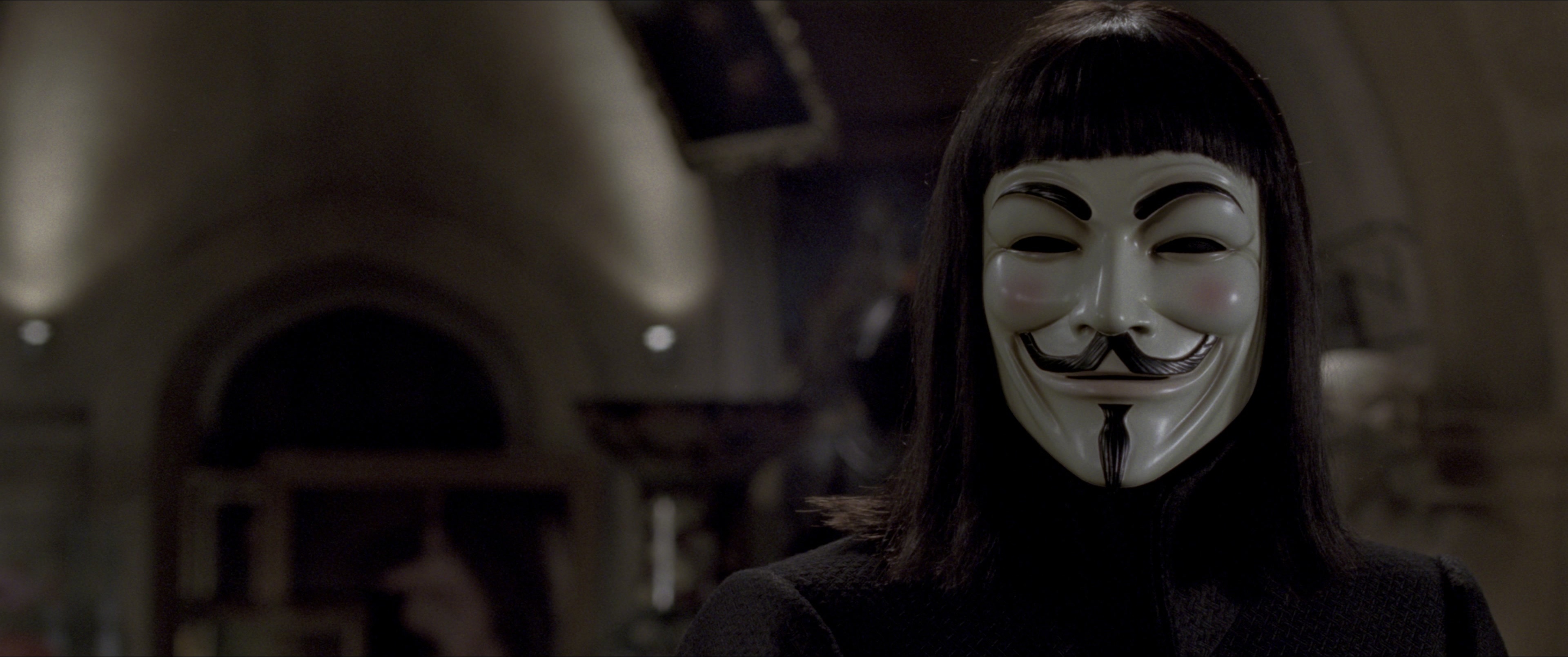 V for Vendetta (2006), medium, 2.39:1 — film still