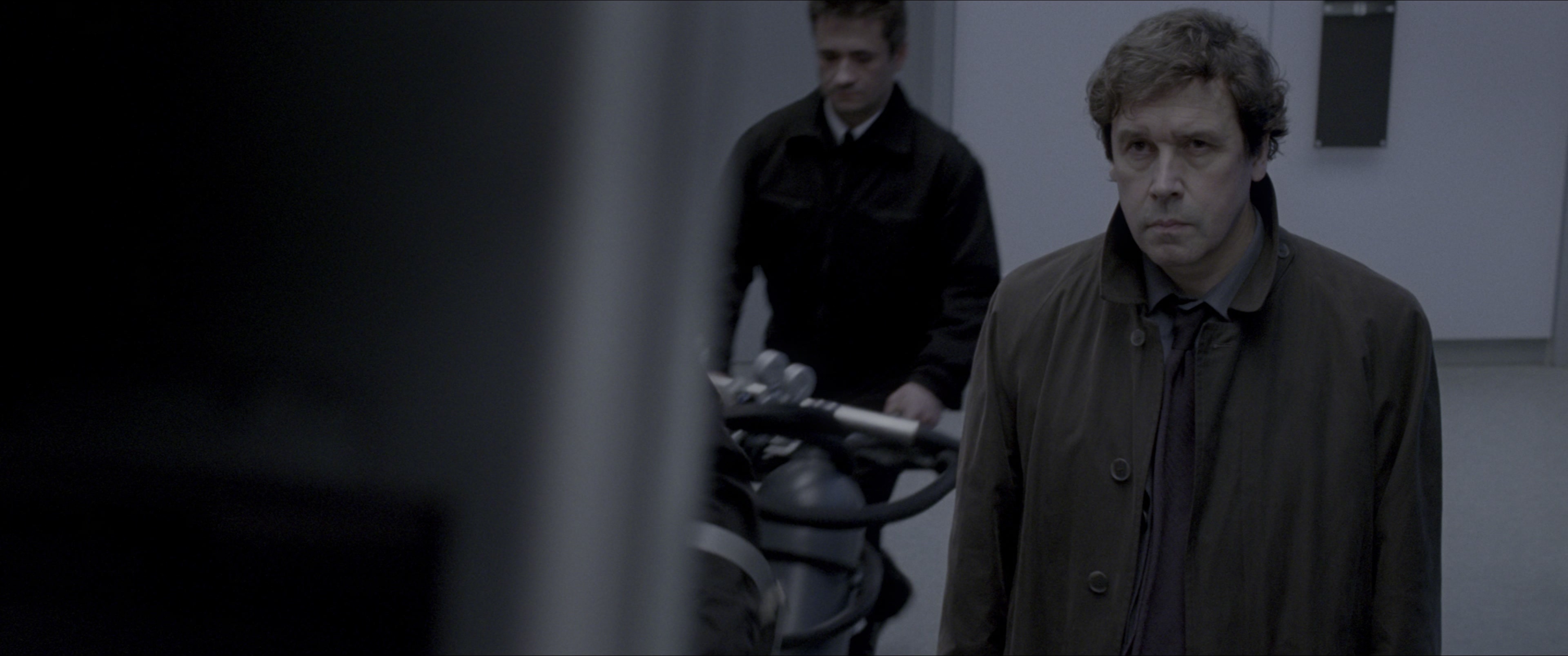 V for Vendetta (2006), wide, 2.39:1 — film still