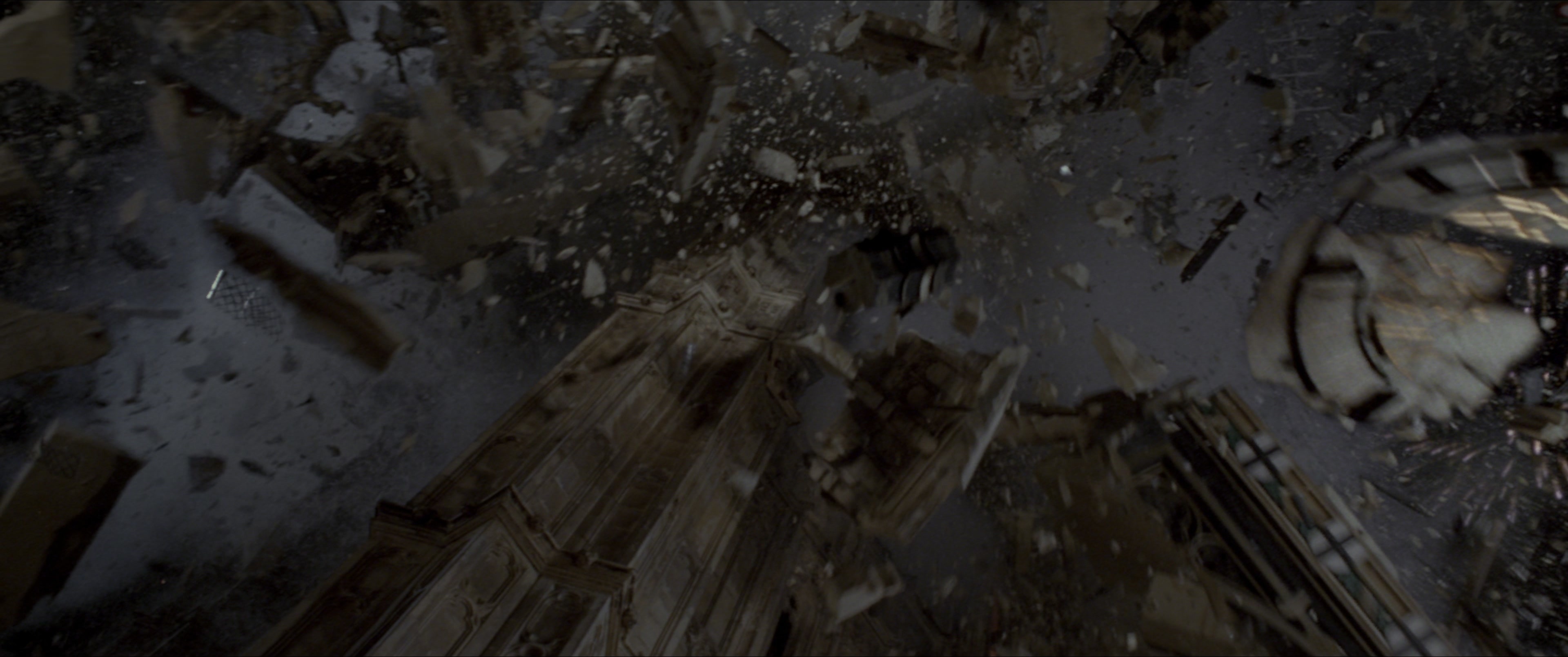 V for Vendetta (2006), wide, 2.39:1 — film still