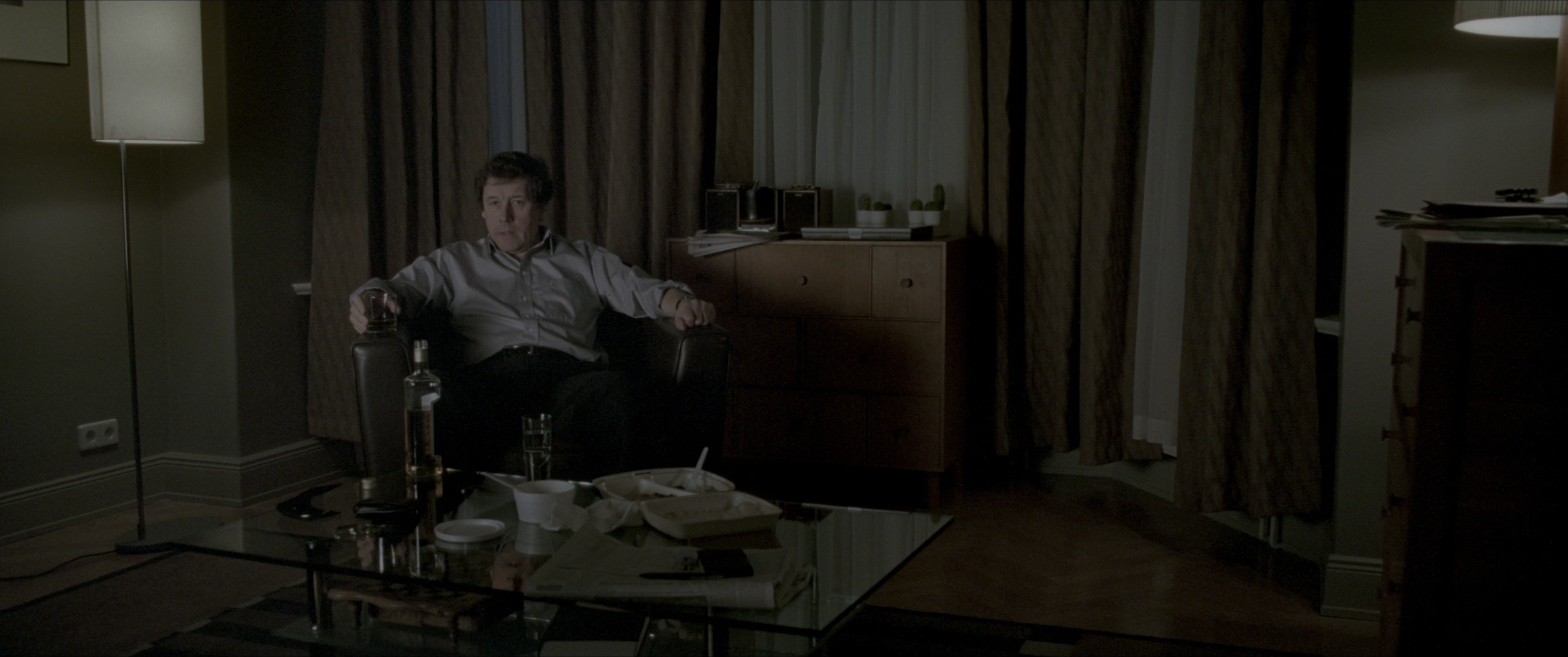 V for Vendetta (2006), wide, 2.39:1 — film still