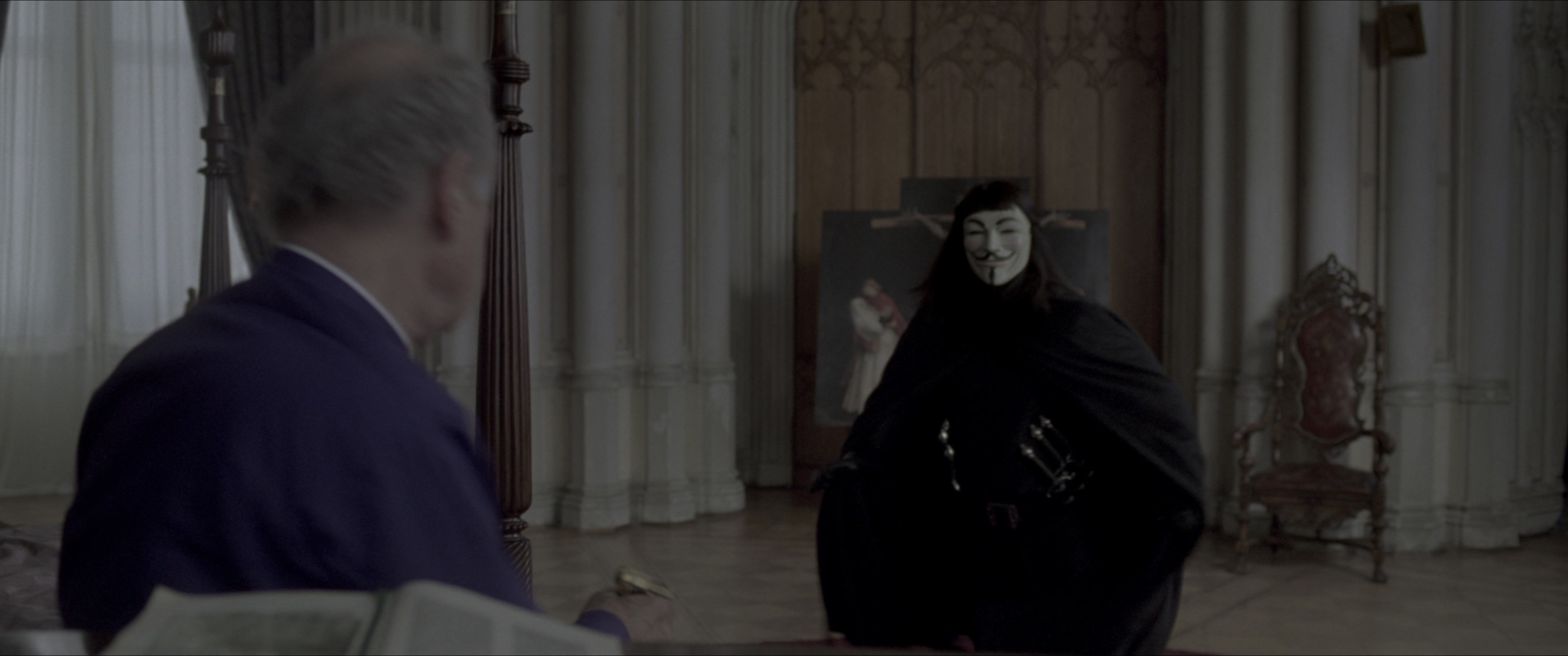 V for Vendetta (2006), wide, 2.39:1 — film still