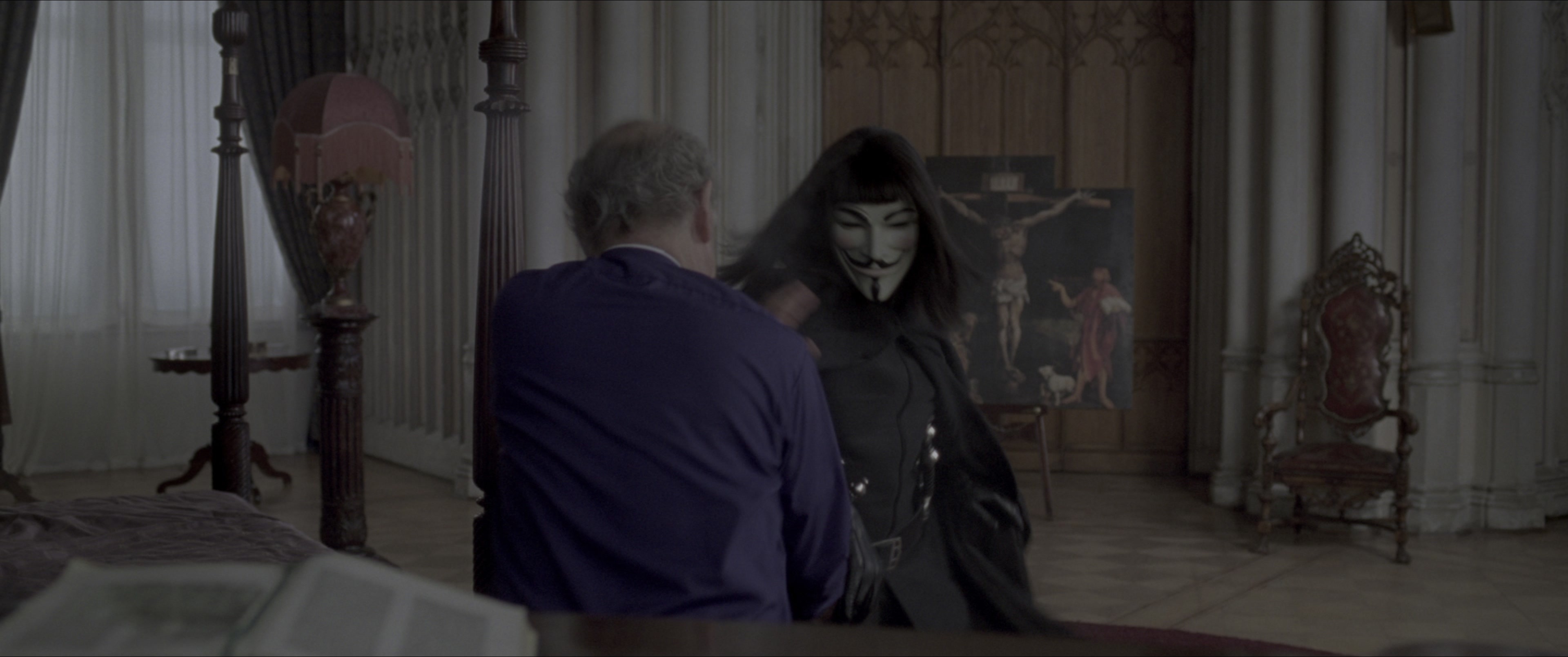V for Vendetta (2006), wide, 2.39:1 — film still