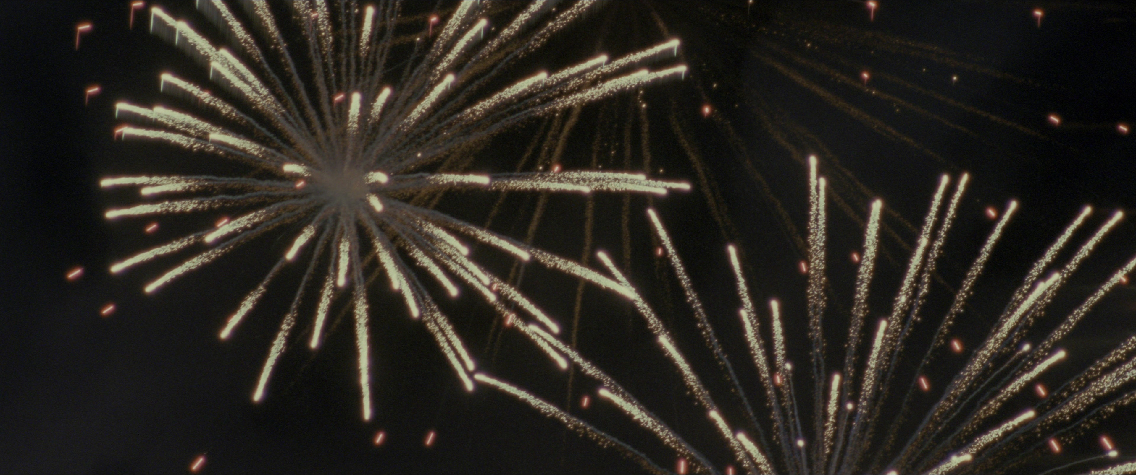 V for Vendetta (2006), wide, 2.39:1 — film still